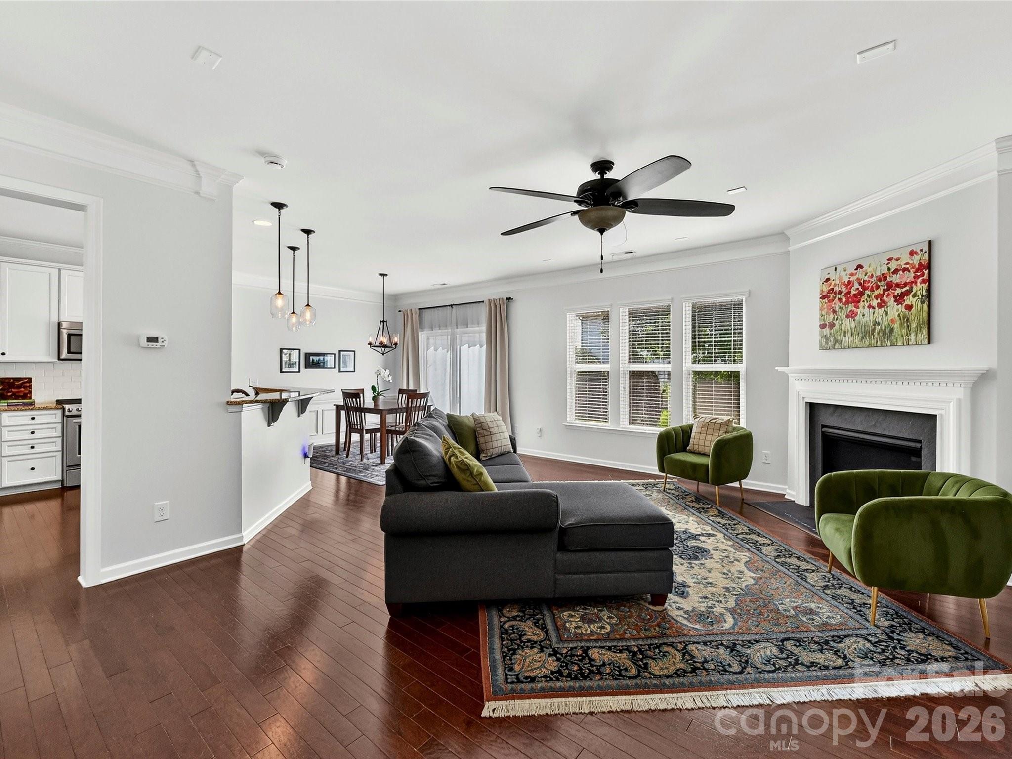 6017 Carrollton Lane Property Photo 6