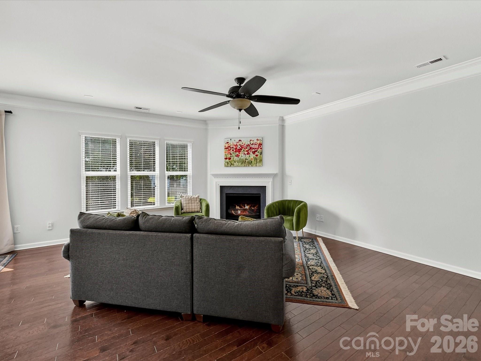6017 Carrollton Lane Property Photo 8