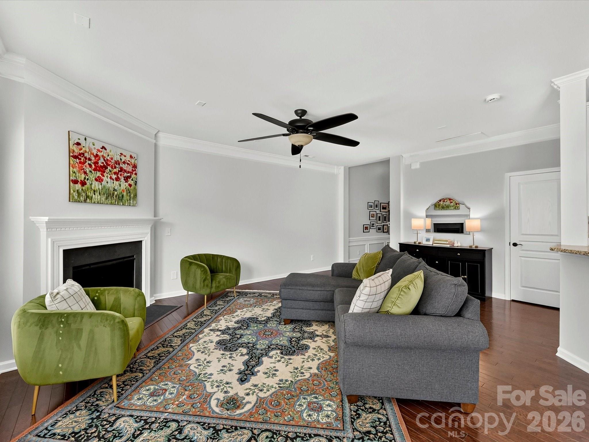 6017 Carrollton Lane Property Photo 9