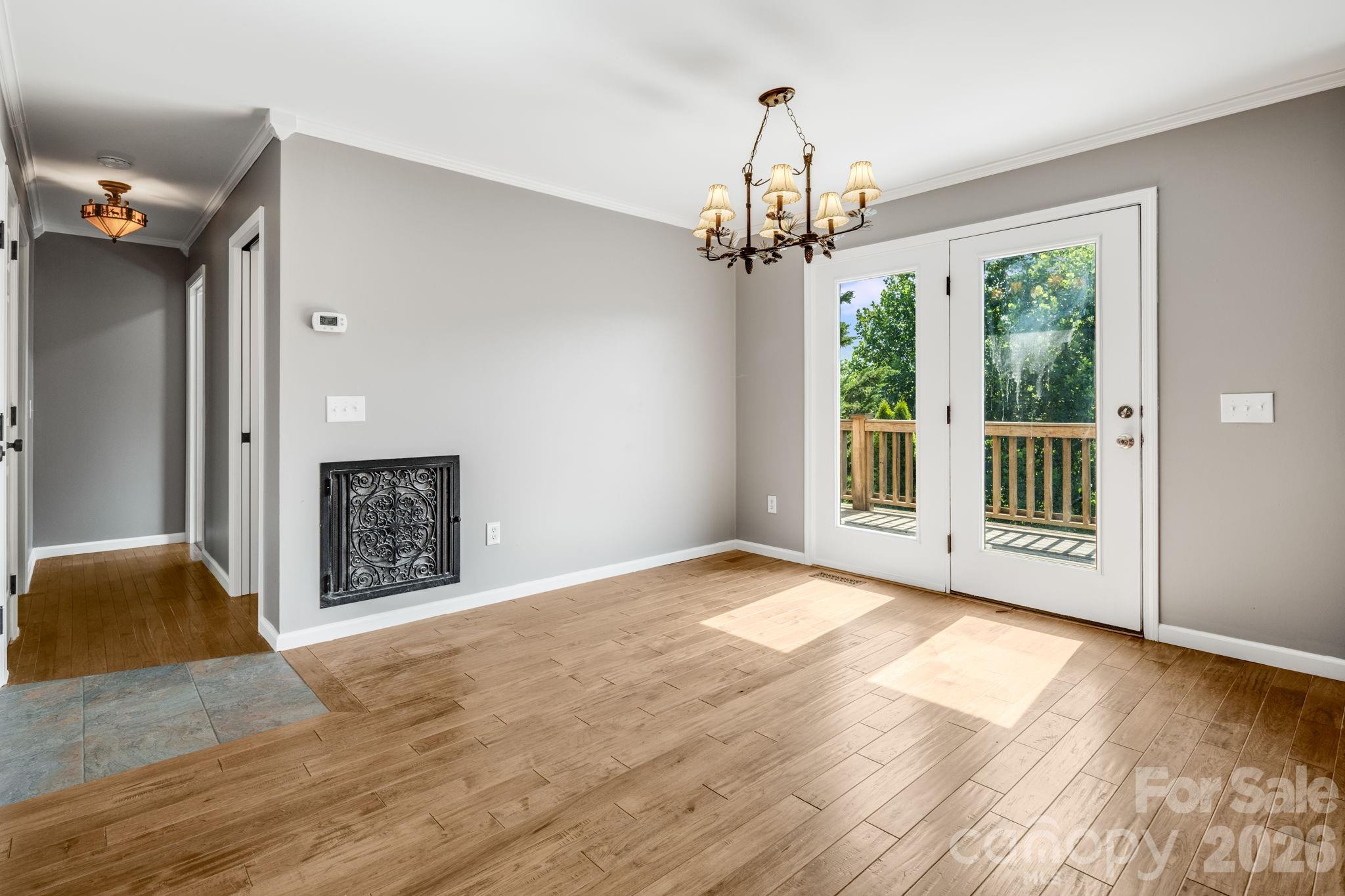 88 Mayflower Court Property Photo 11