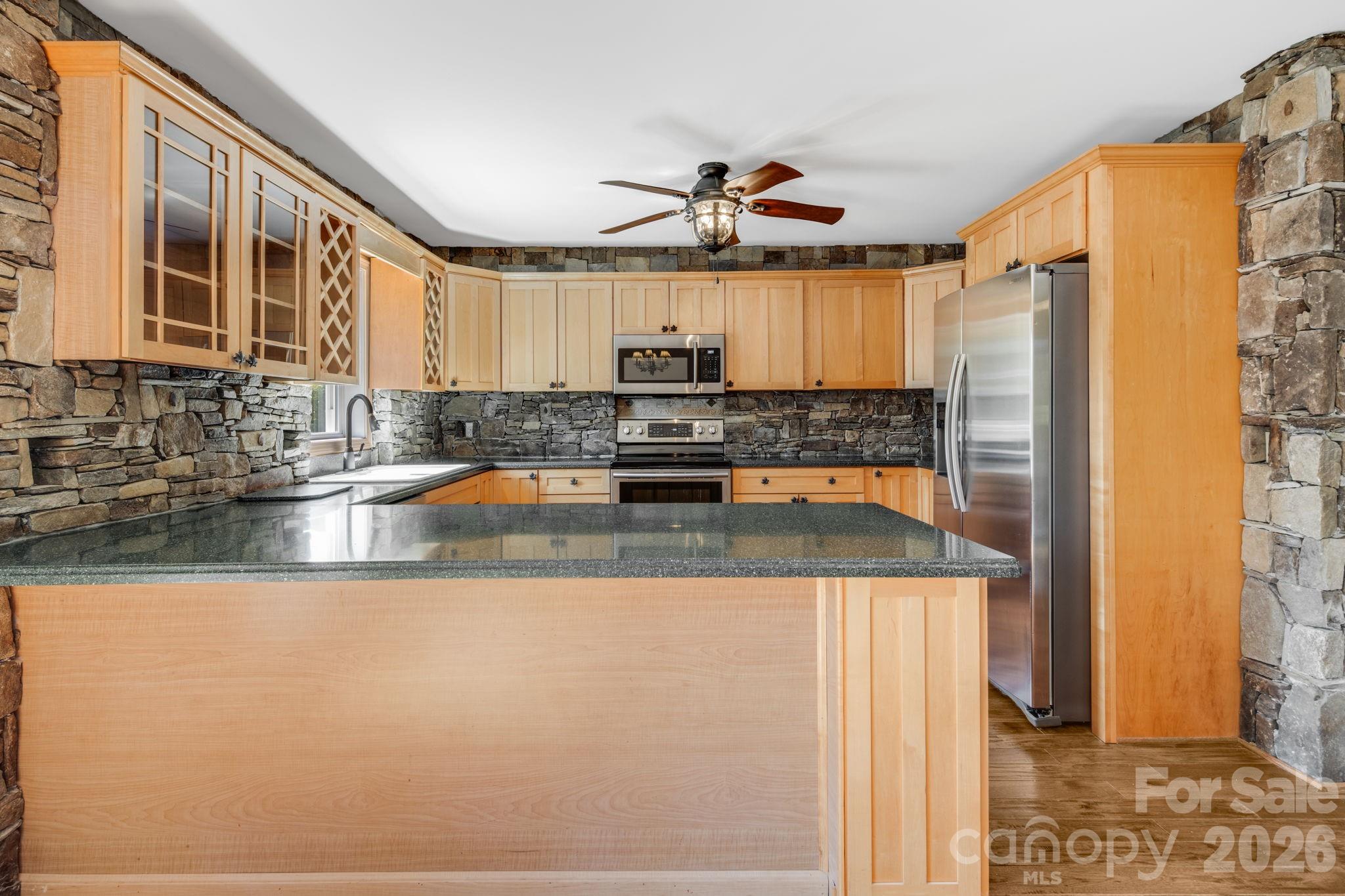 88 Mayflower Court Property Photo 13