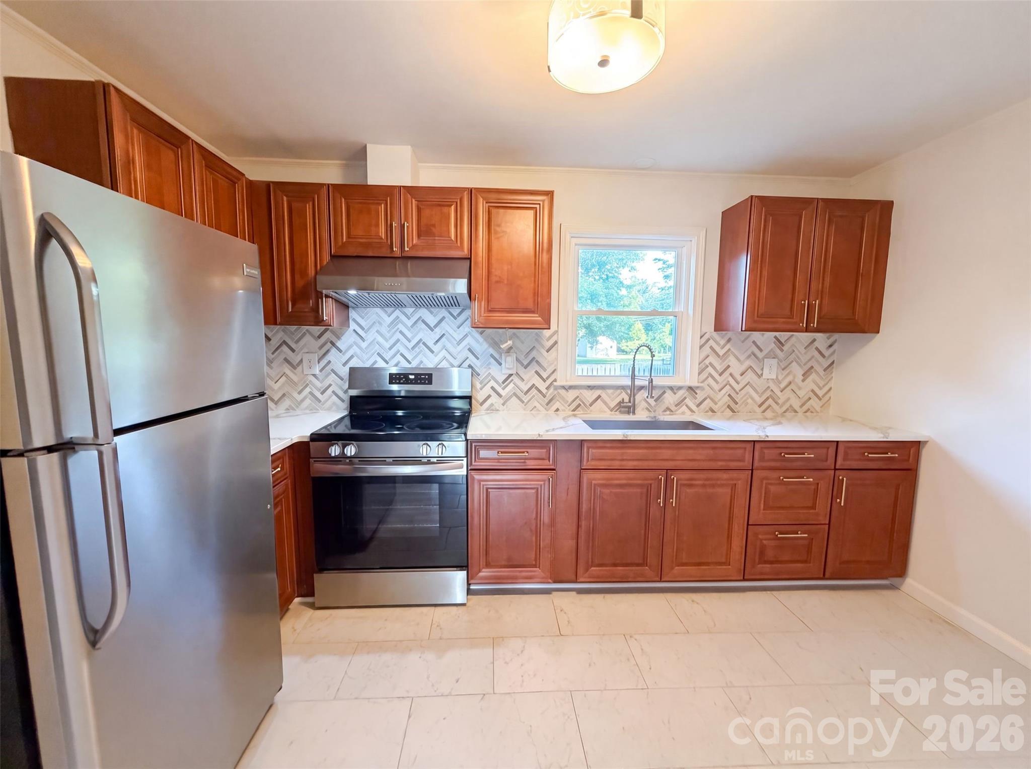 1248 Christopher Circle Property Photo 2