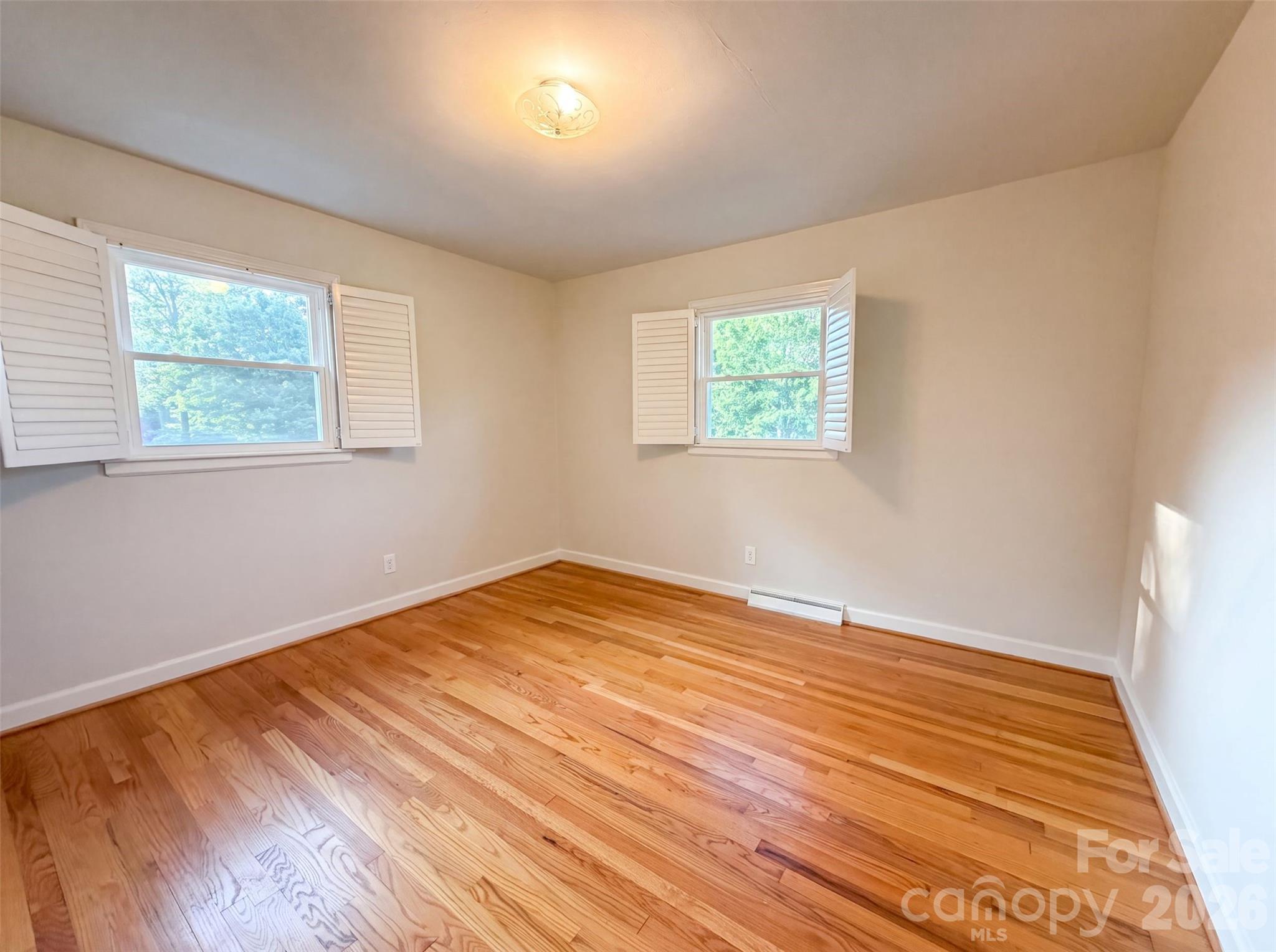 1248 Christopher Circle Property Photo 9