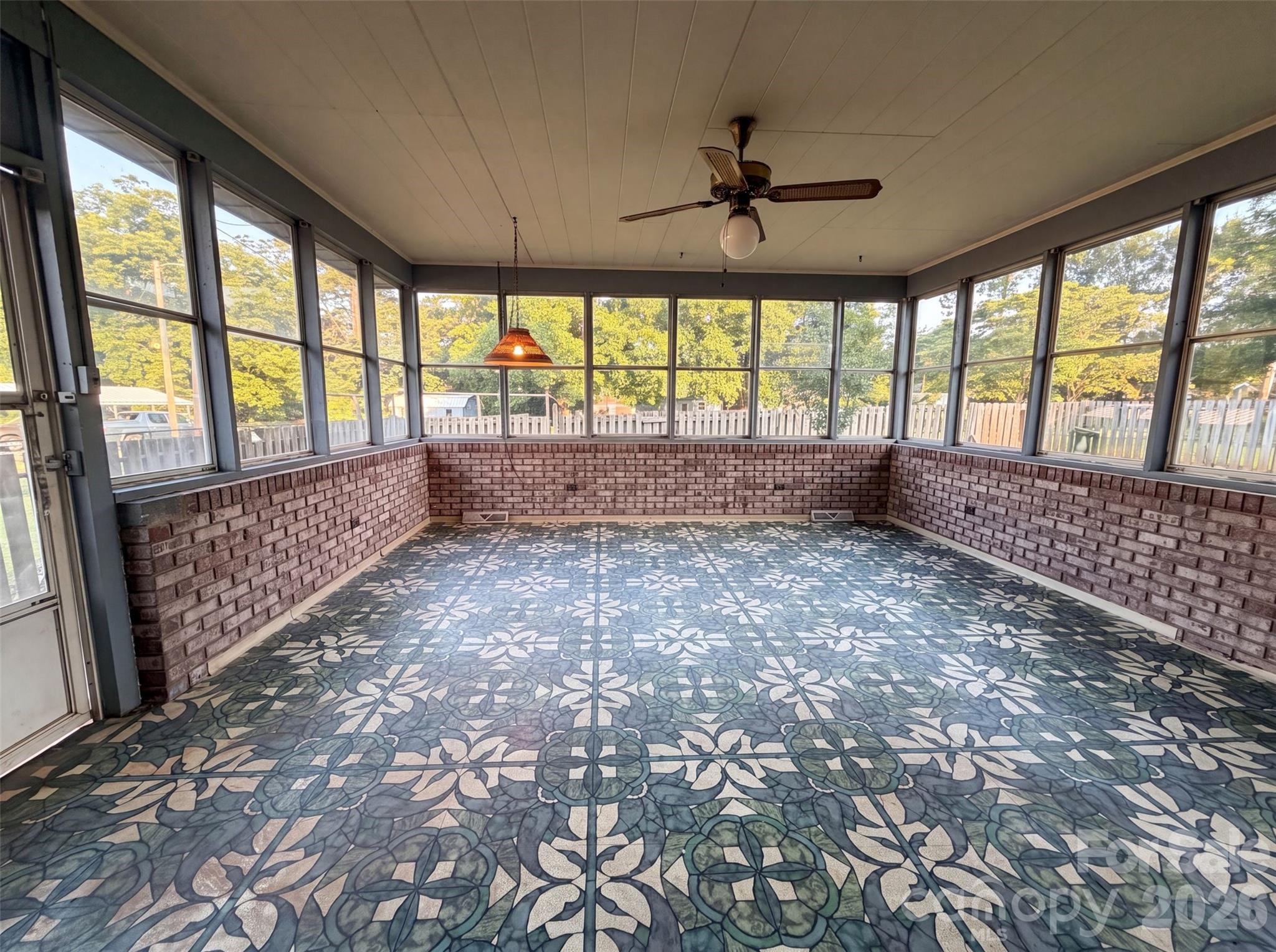 1248 Christopher Circle Property Photo 15