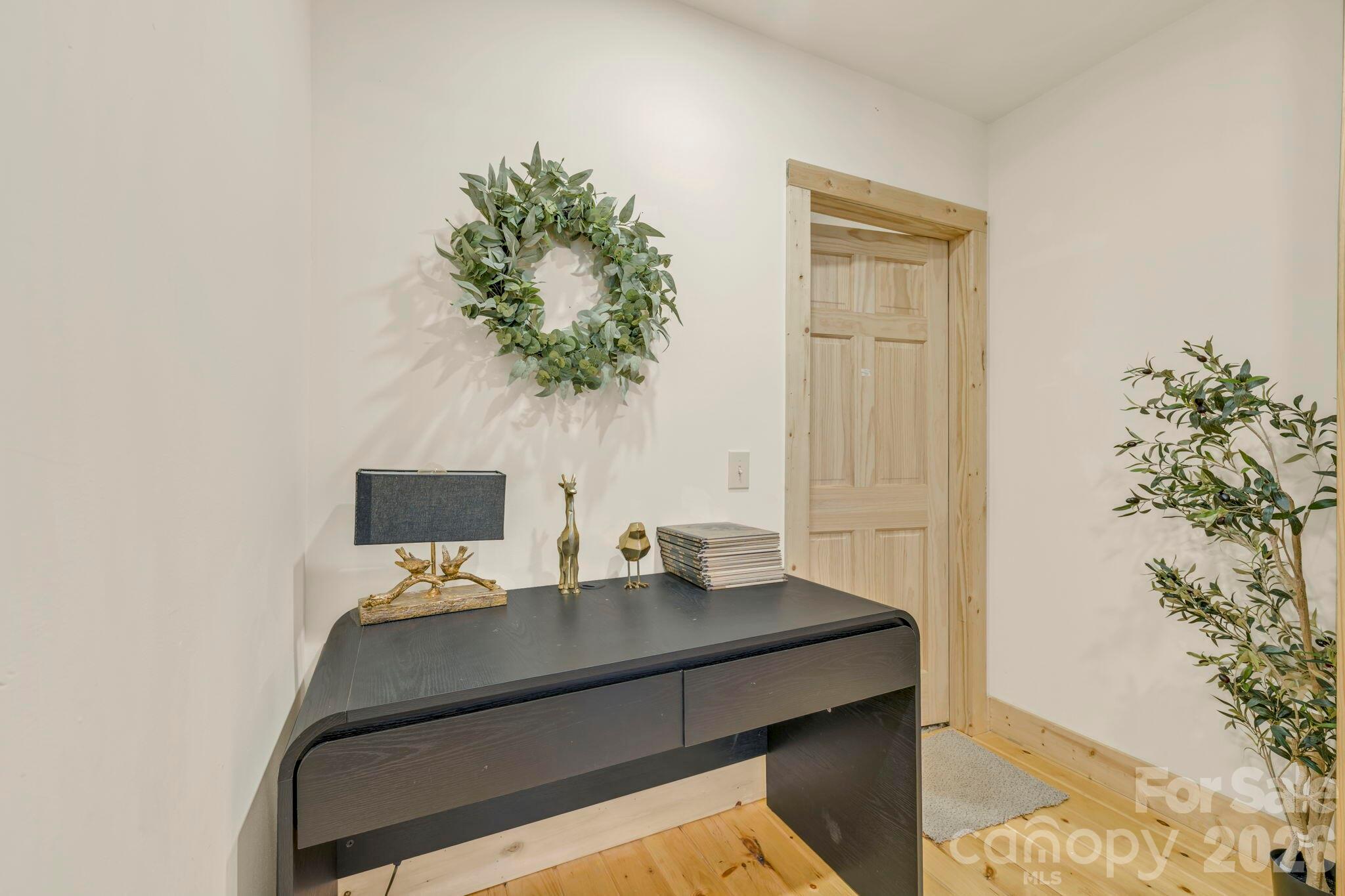 133 Greenbriar Road Property Photo 6