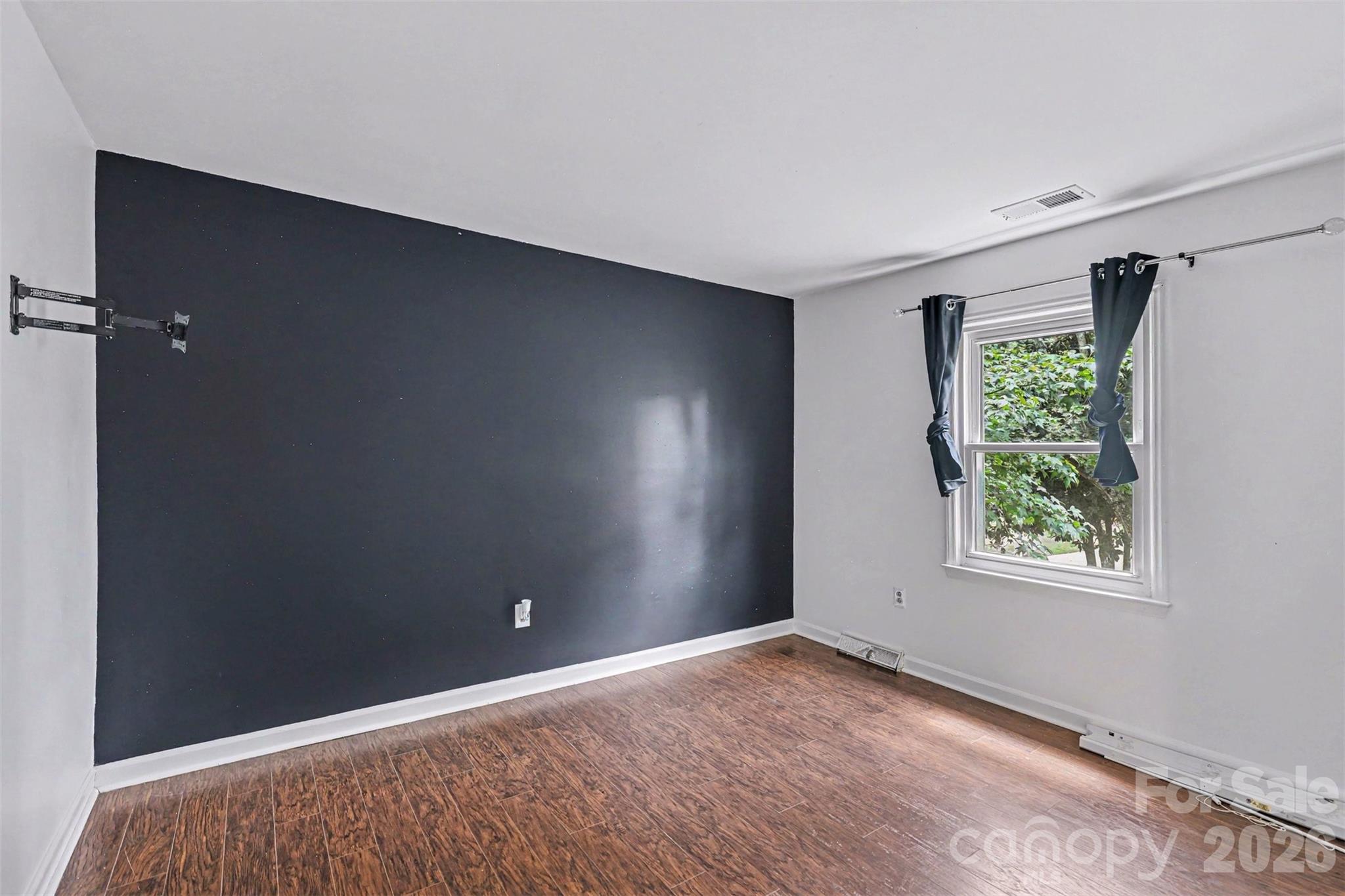 320 Sunnywood Lane Property Photo 17