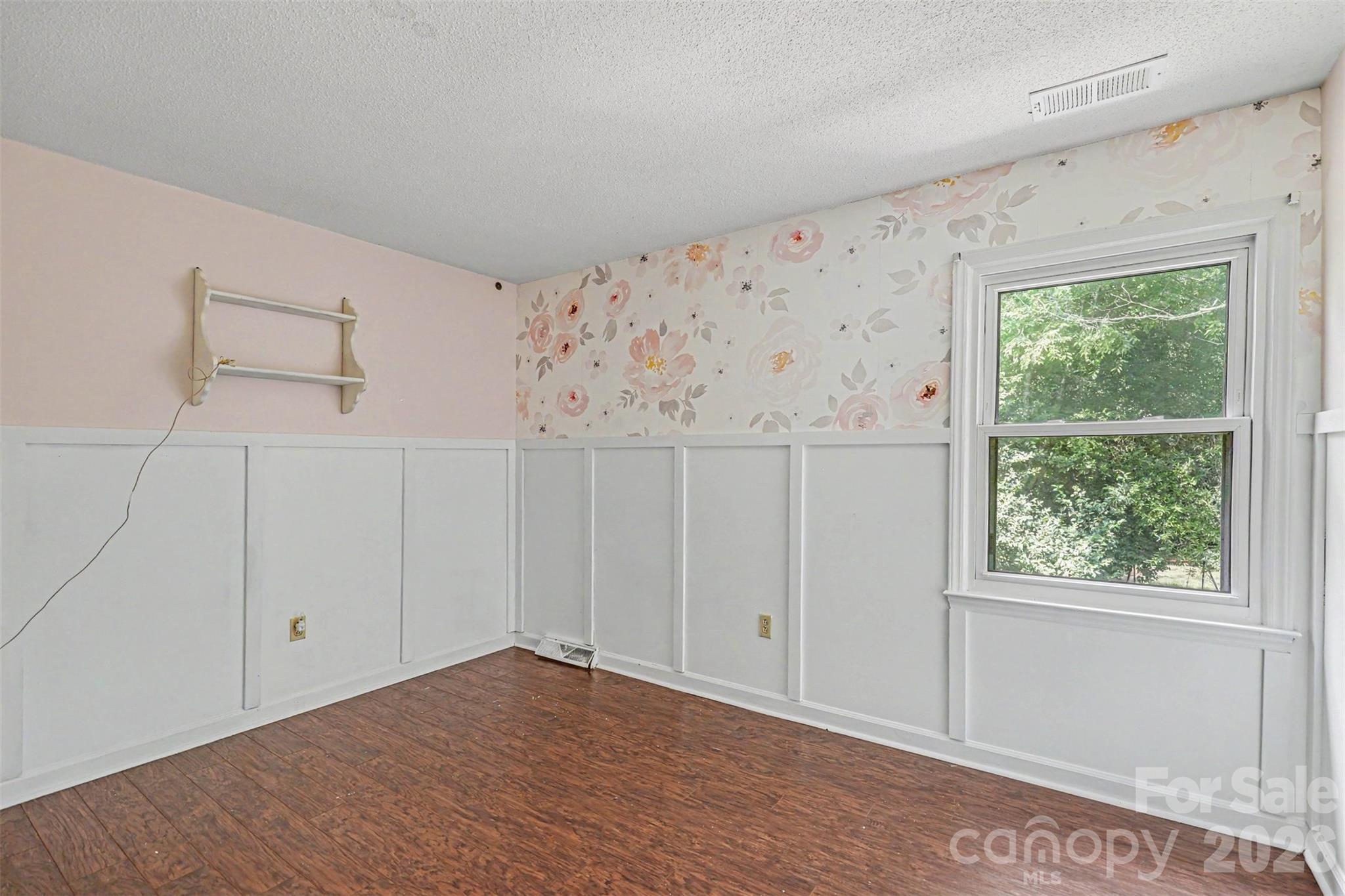 320 Sunnywood Lane Property Photo 19