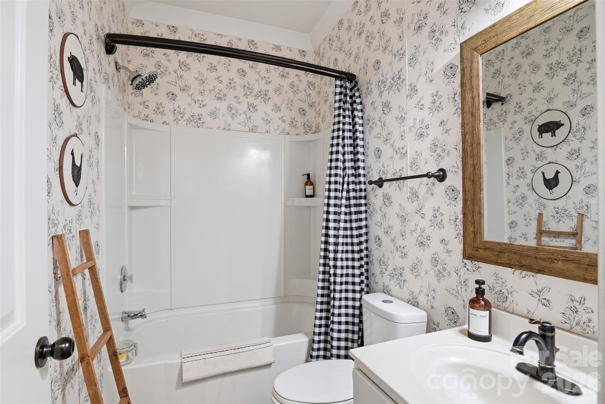 10022 Wrigley Drive Property Photo 15