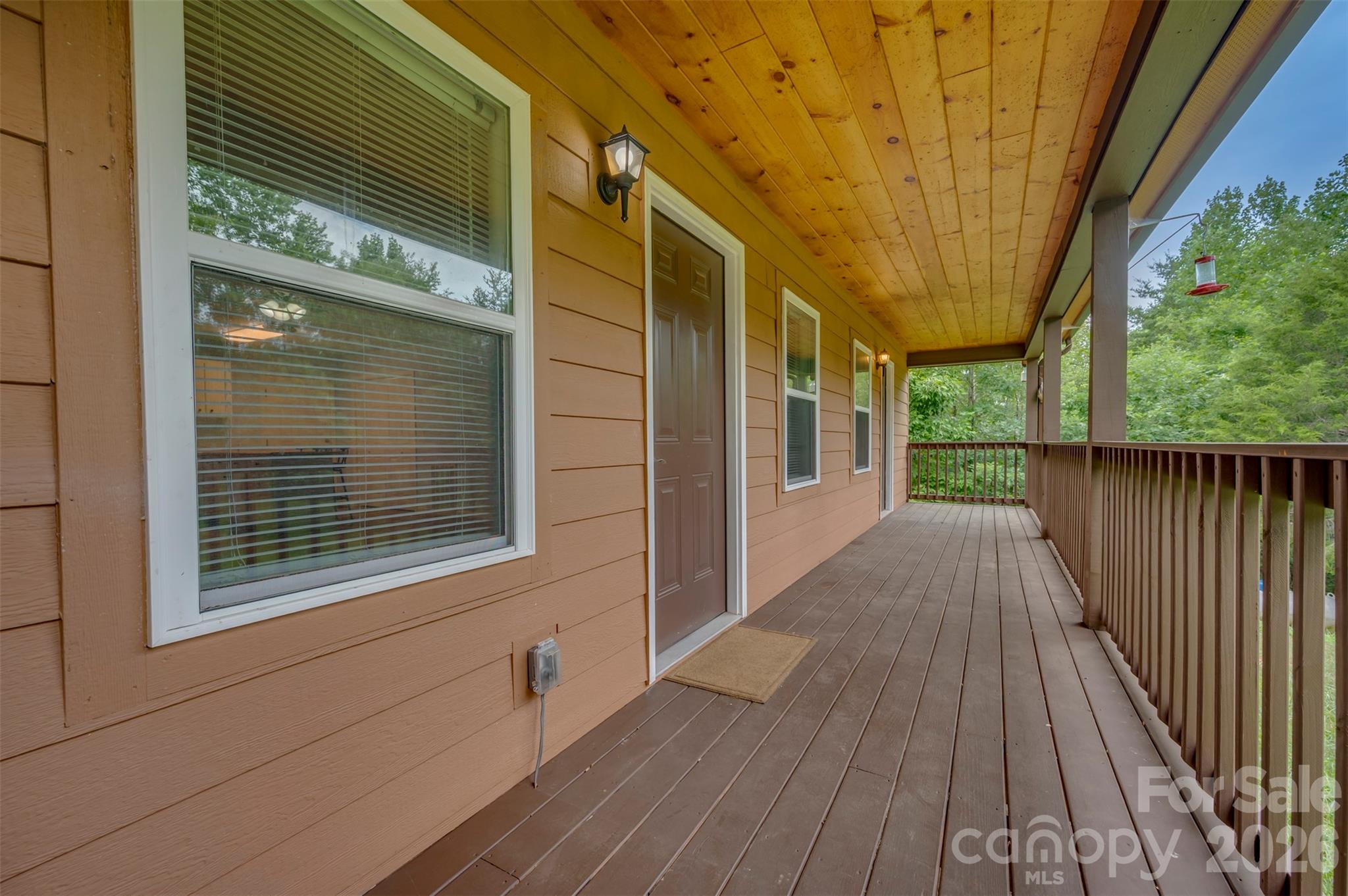 162 Sandstone Drive 193 Property Photo 8
