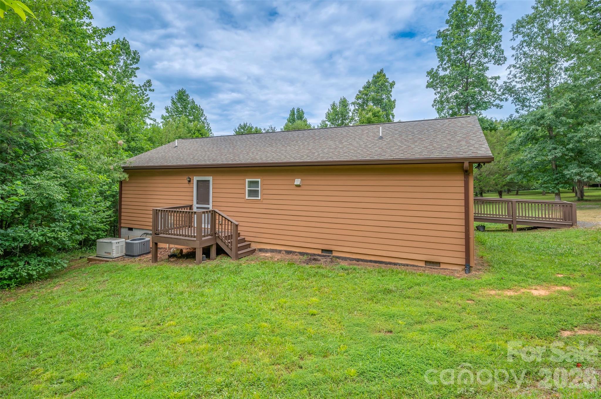 162 Sandstone Drive 193 Property Photo 27