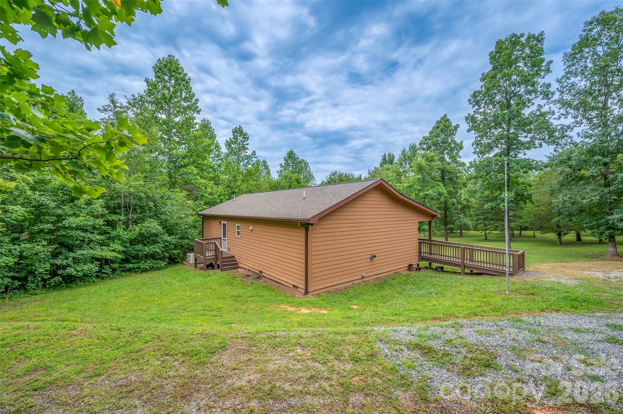 162 Sandstone Drive 193 Property Photo 28