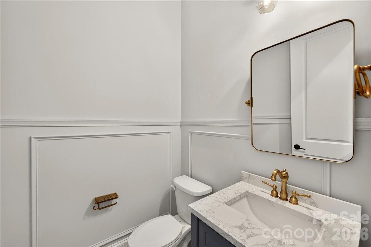 222 Lanyard Lane Property Photo 24