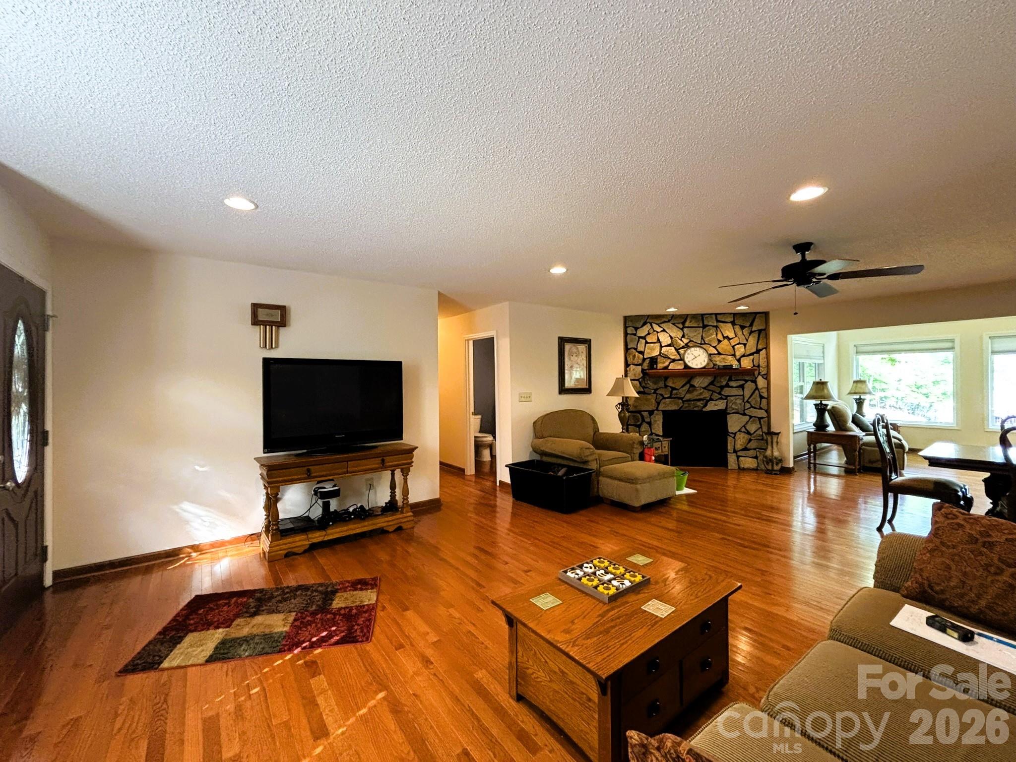 130 Canoe Court Property Photo 11