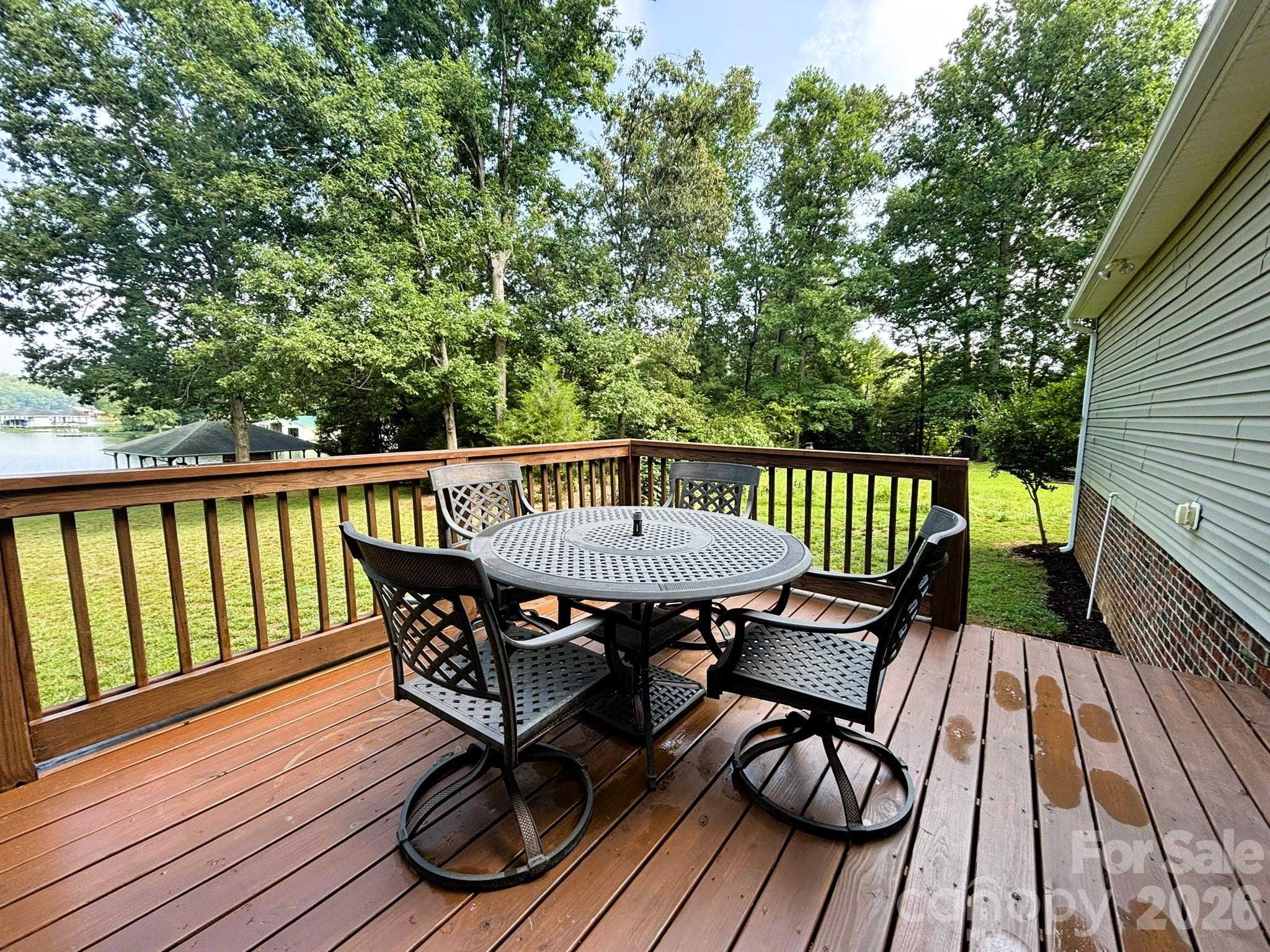 130 Canoe Court Property Photo 27