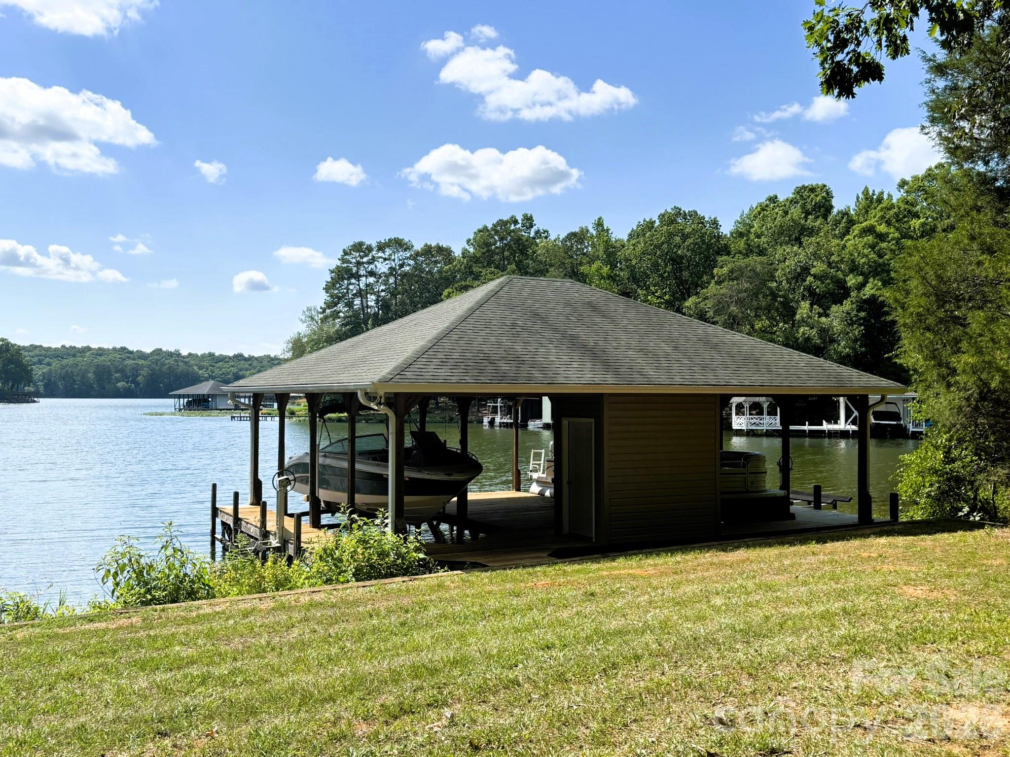 130 Canoe Court Property Photo 30
