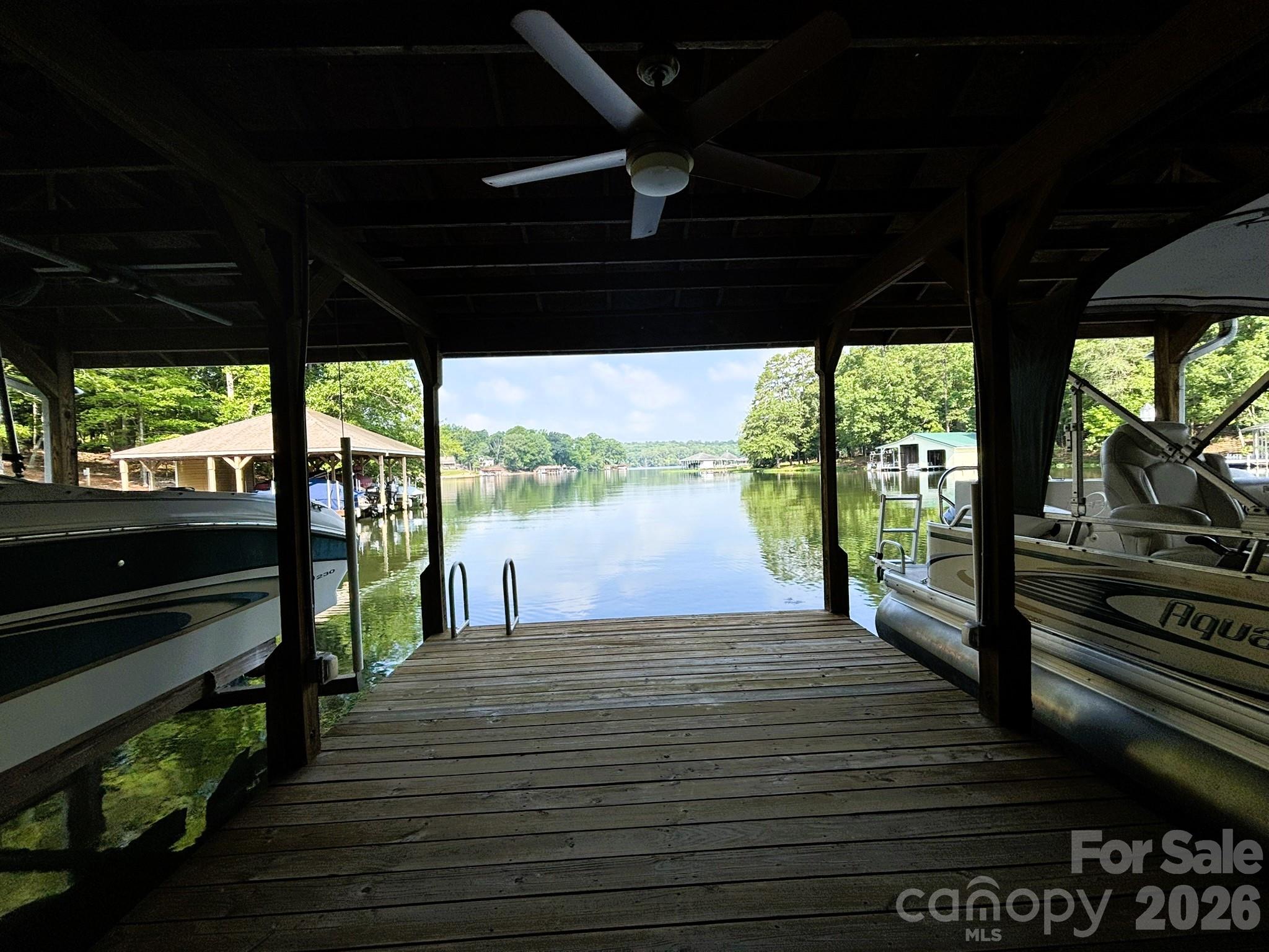 130 Canoe Court Property Photo 32