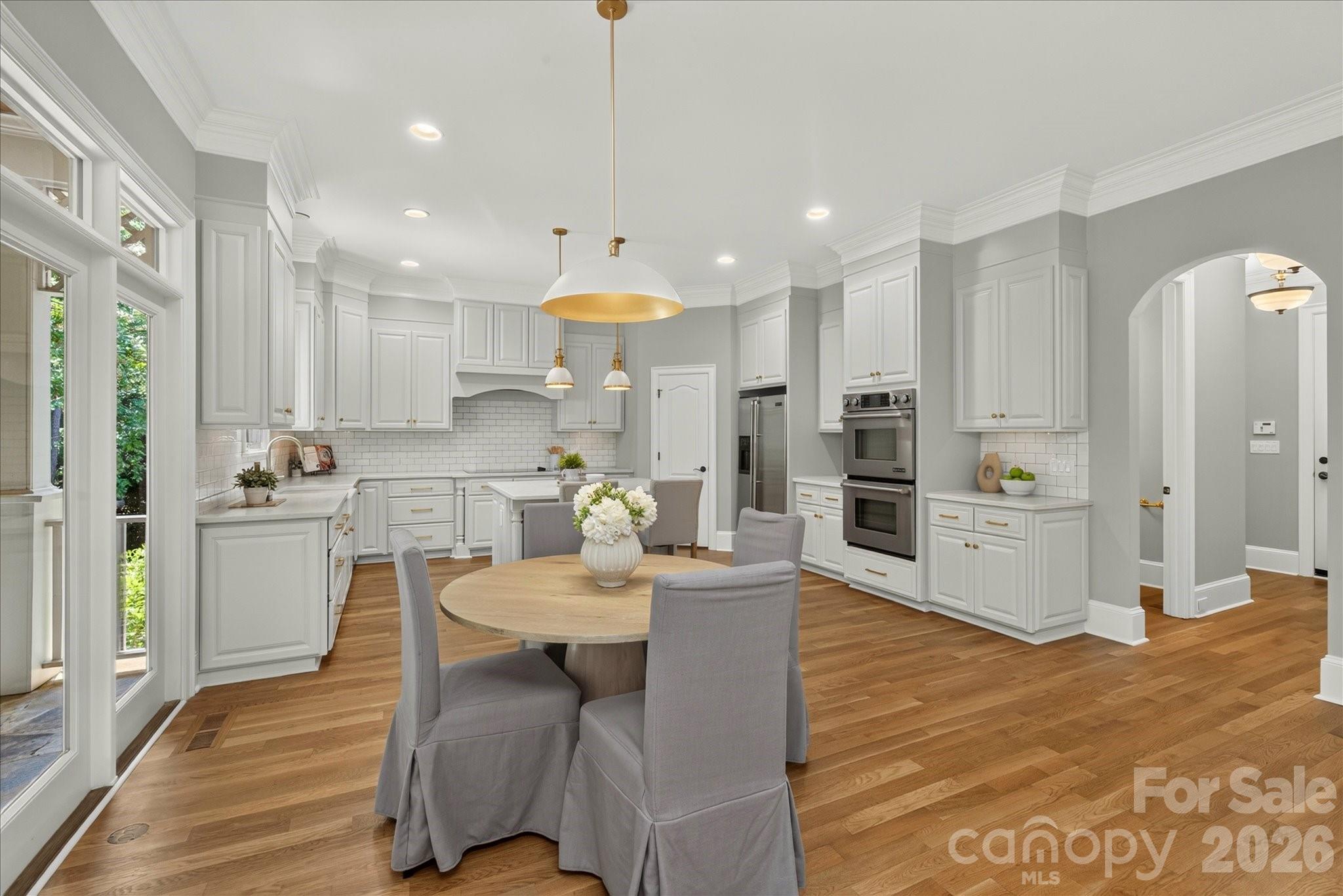 406 Belo Court Property Photo 16