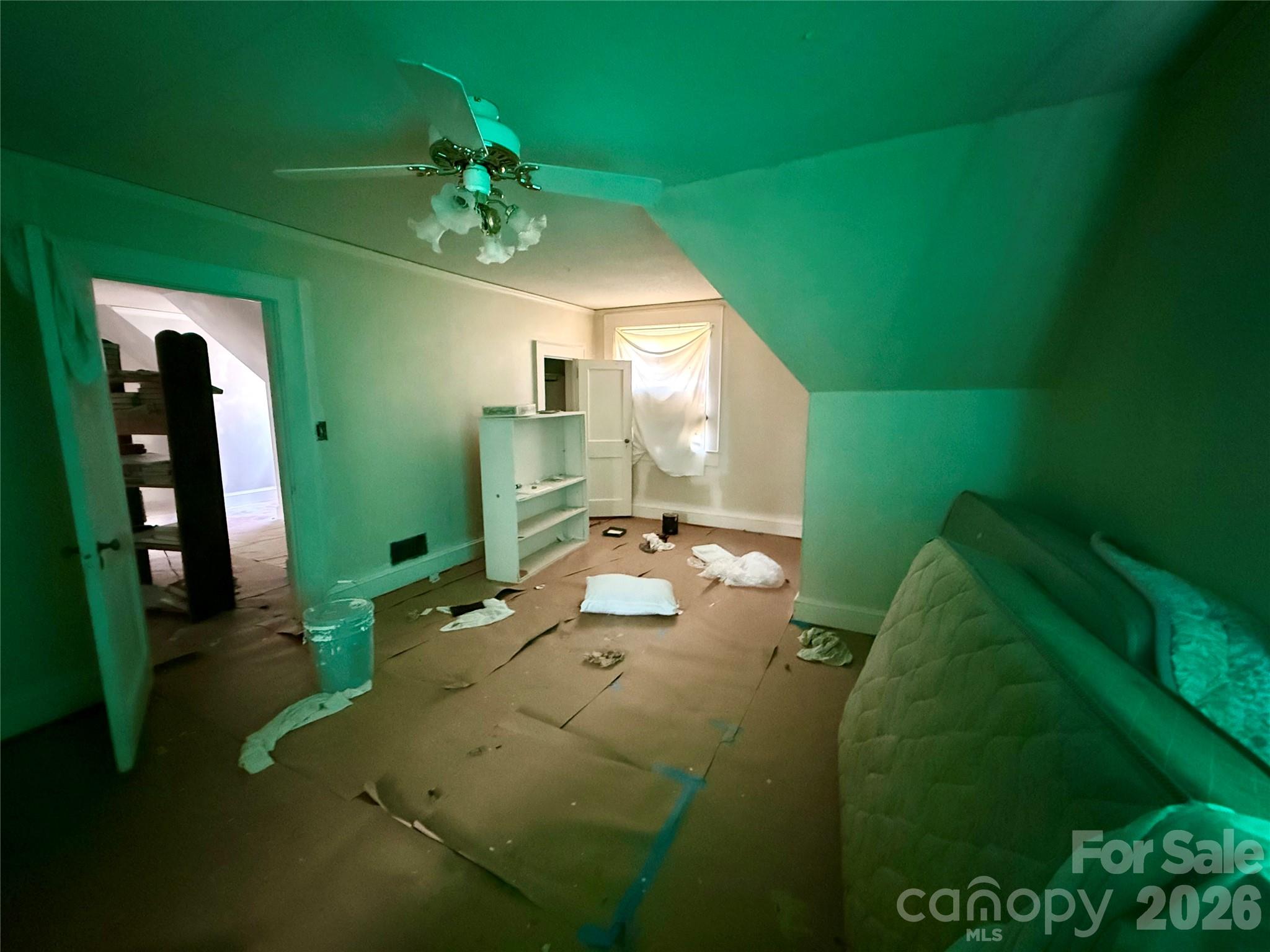 1400 Central Drive Property Photo 5