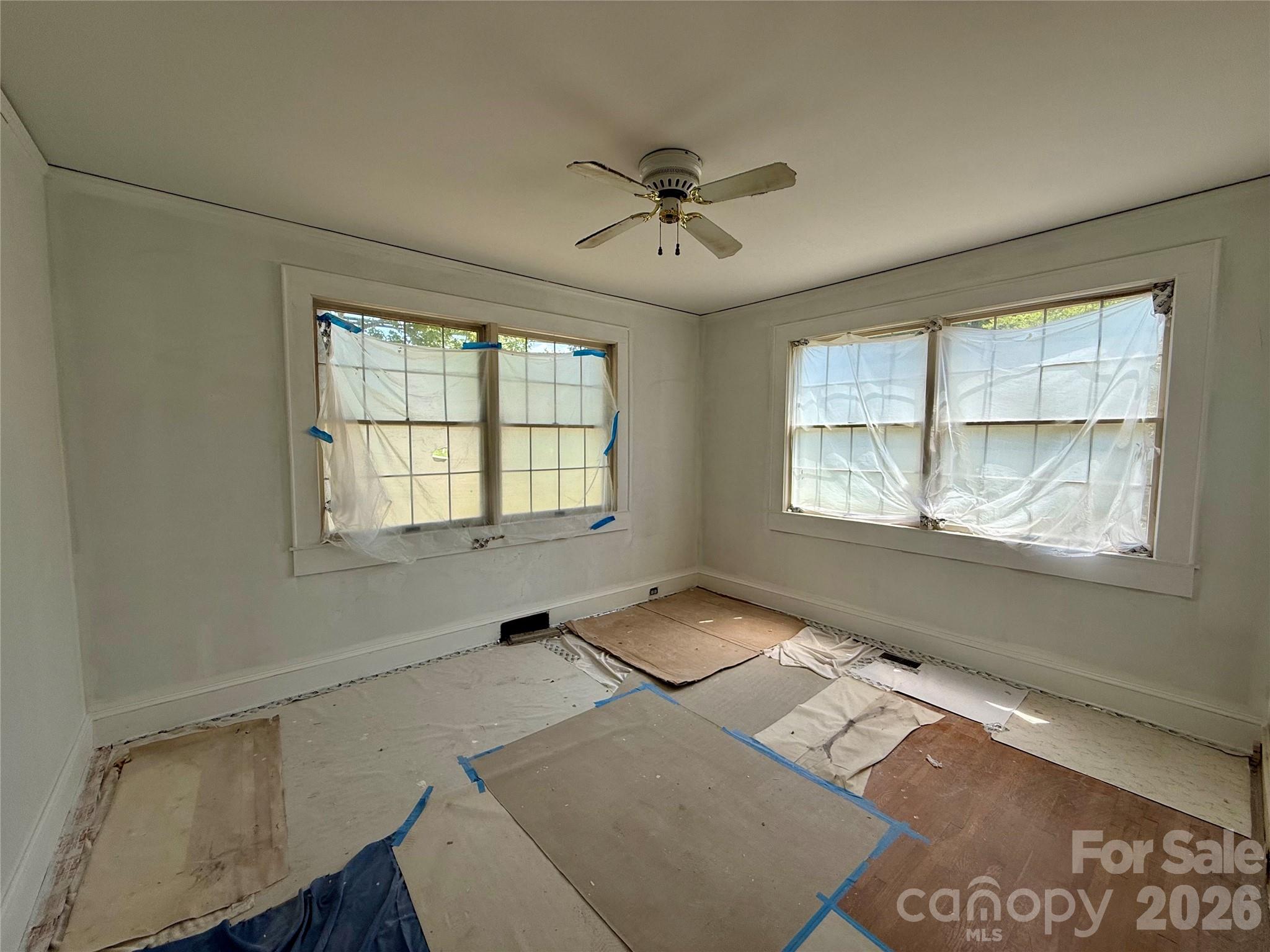 1400 Central Drive Property Photo 14