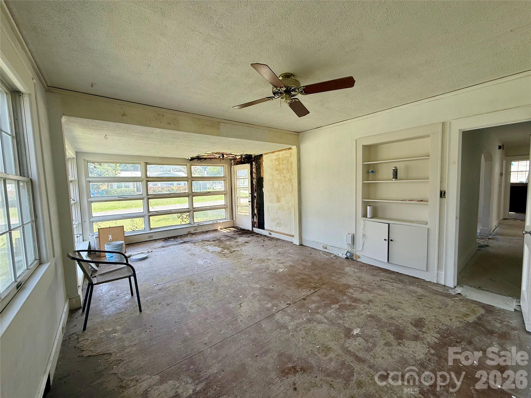 1400 Central Drive Property Photo 18
