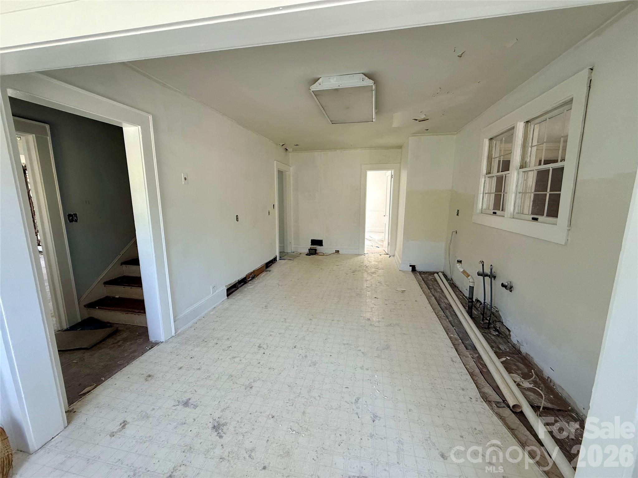 1400 Central Drive Property Photo 20