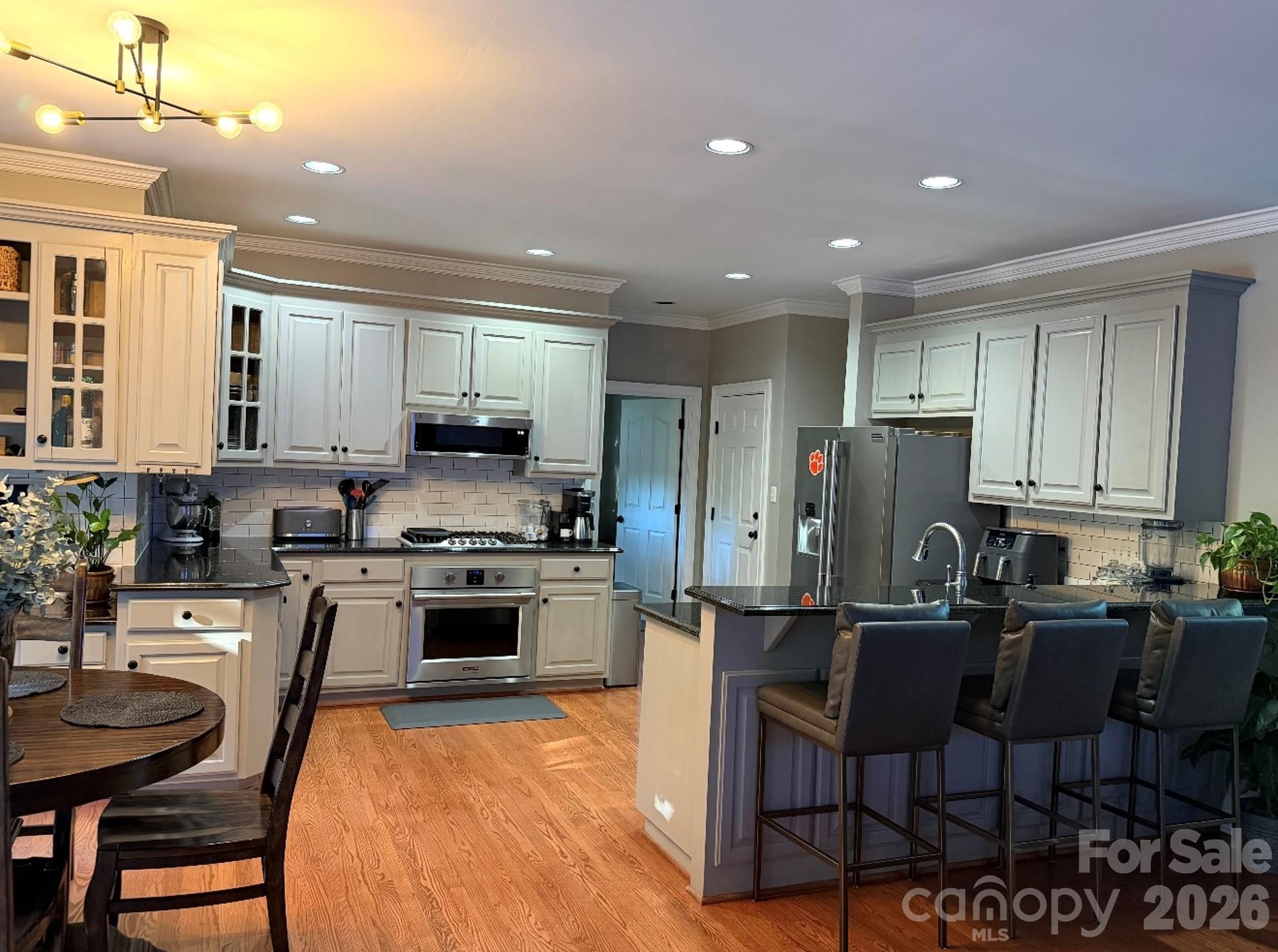 18719 Cannon Crossing Way Property Photo 6