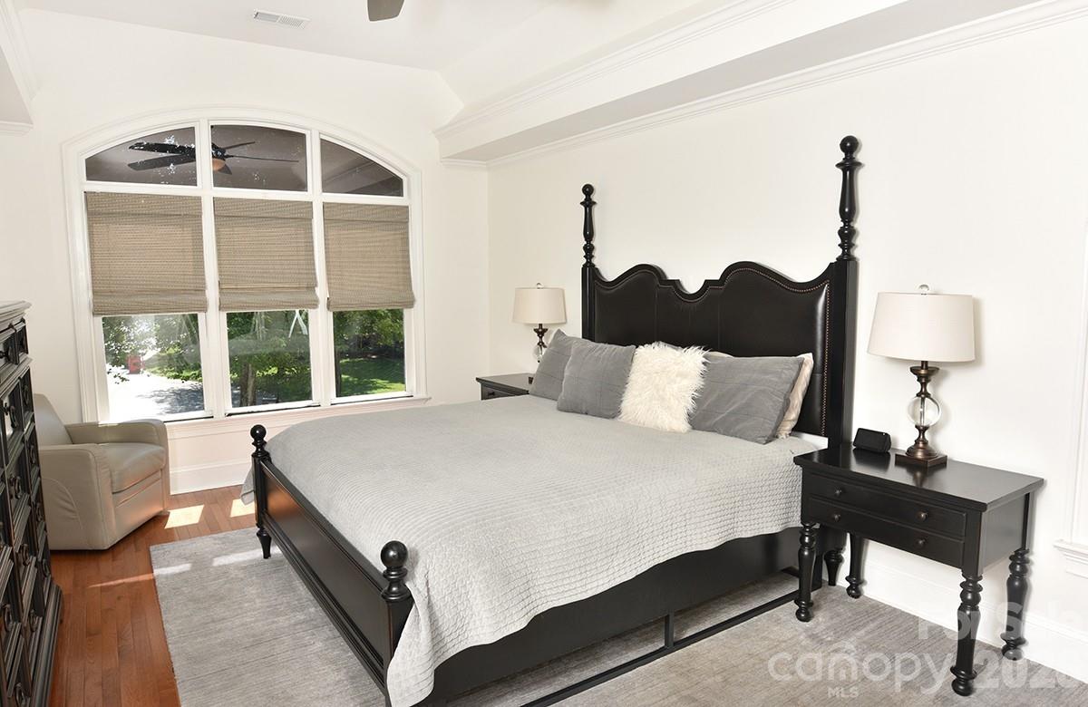 18719 Cannon Crossing Way Property Photo 19