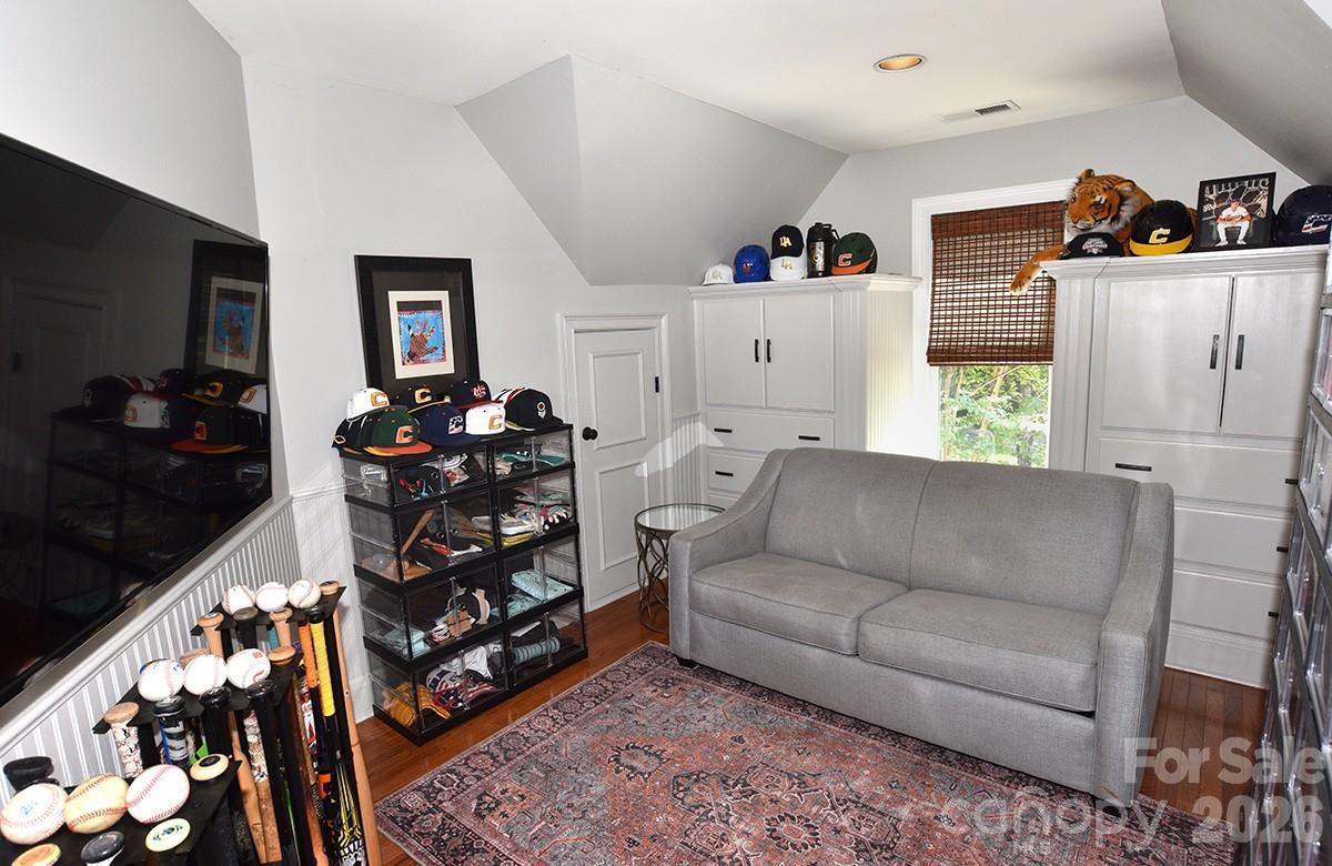 18719 Cannon Crossing Way Property Photo 30