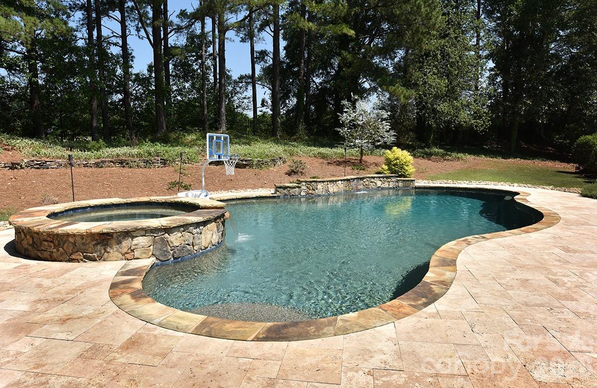 18719 Cannon Crossing Way Property Photo 33