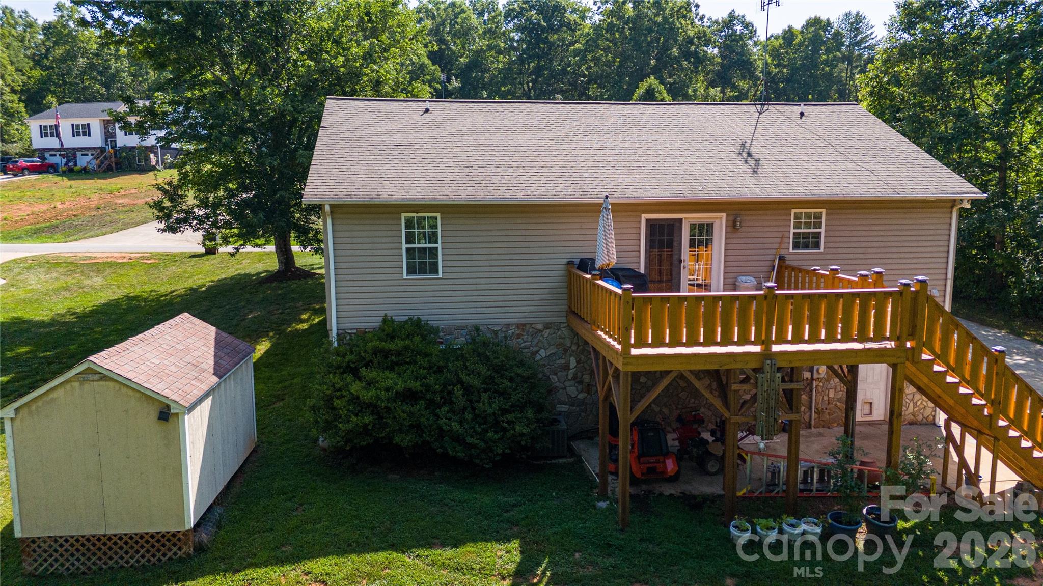 3611 Judea Drive Property Photo 5