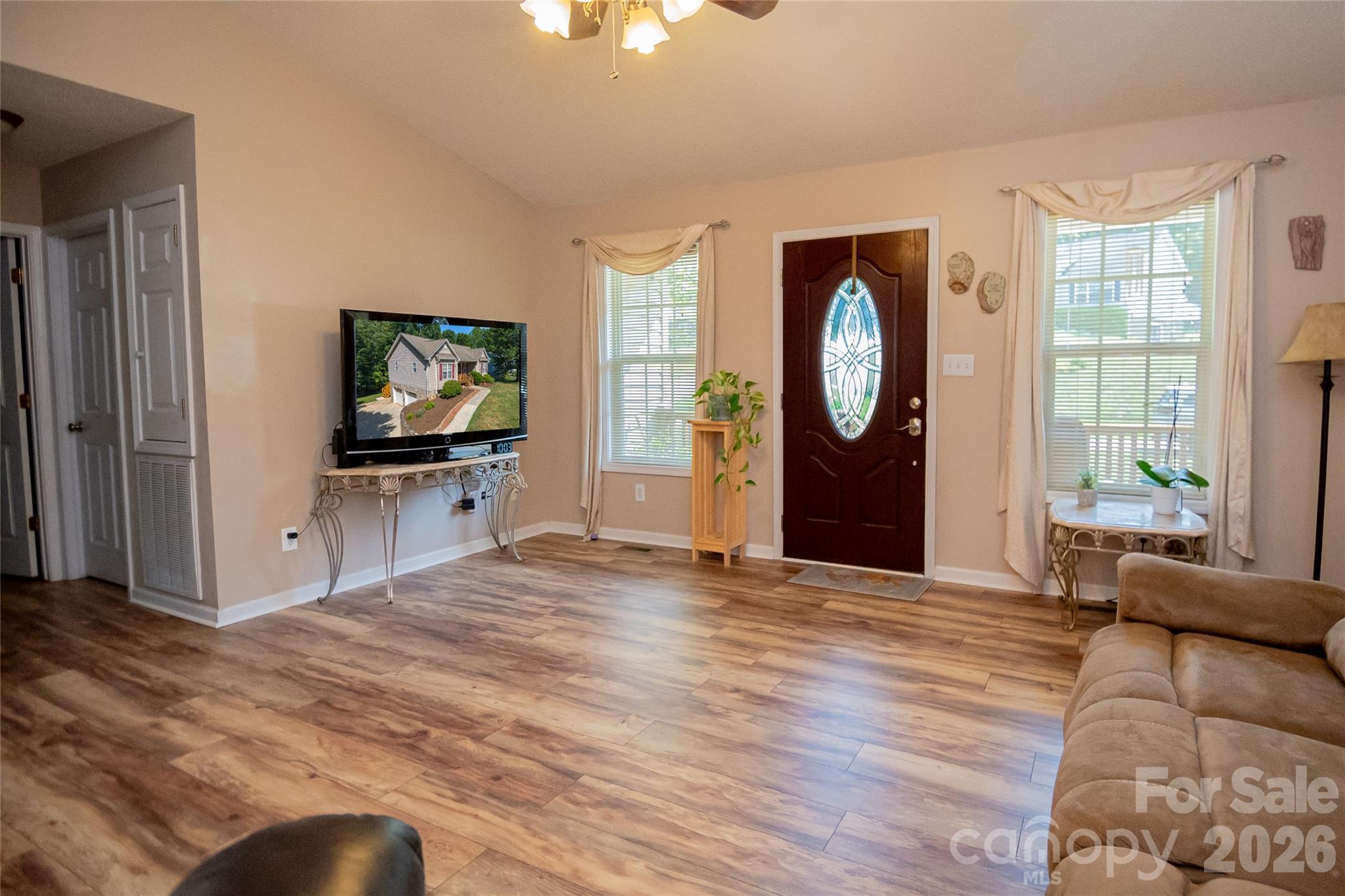 3611 Judea Drive Property Photo 10