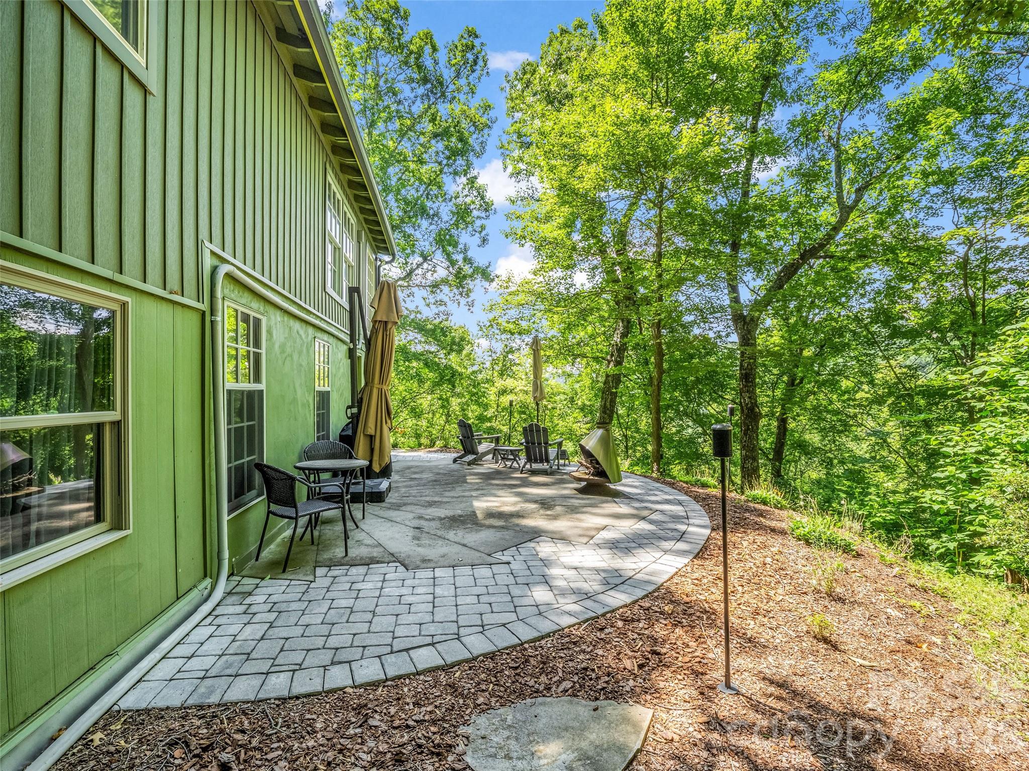 20 Kimberly Road Property Photo 8