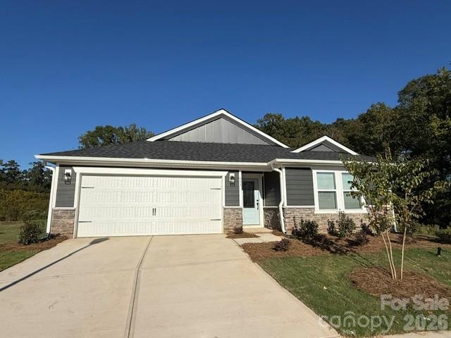 533 Creston Place Drive Property Photo 3