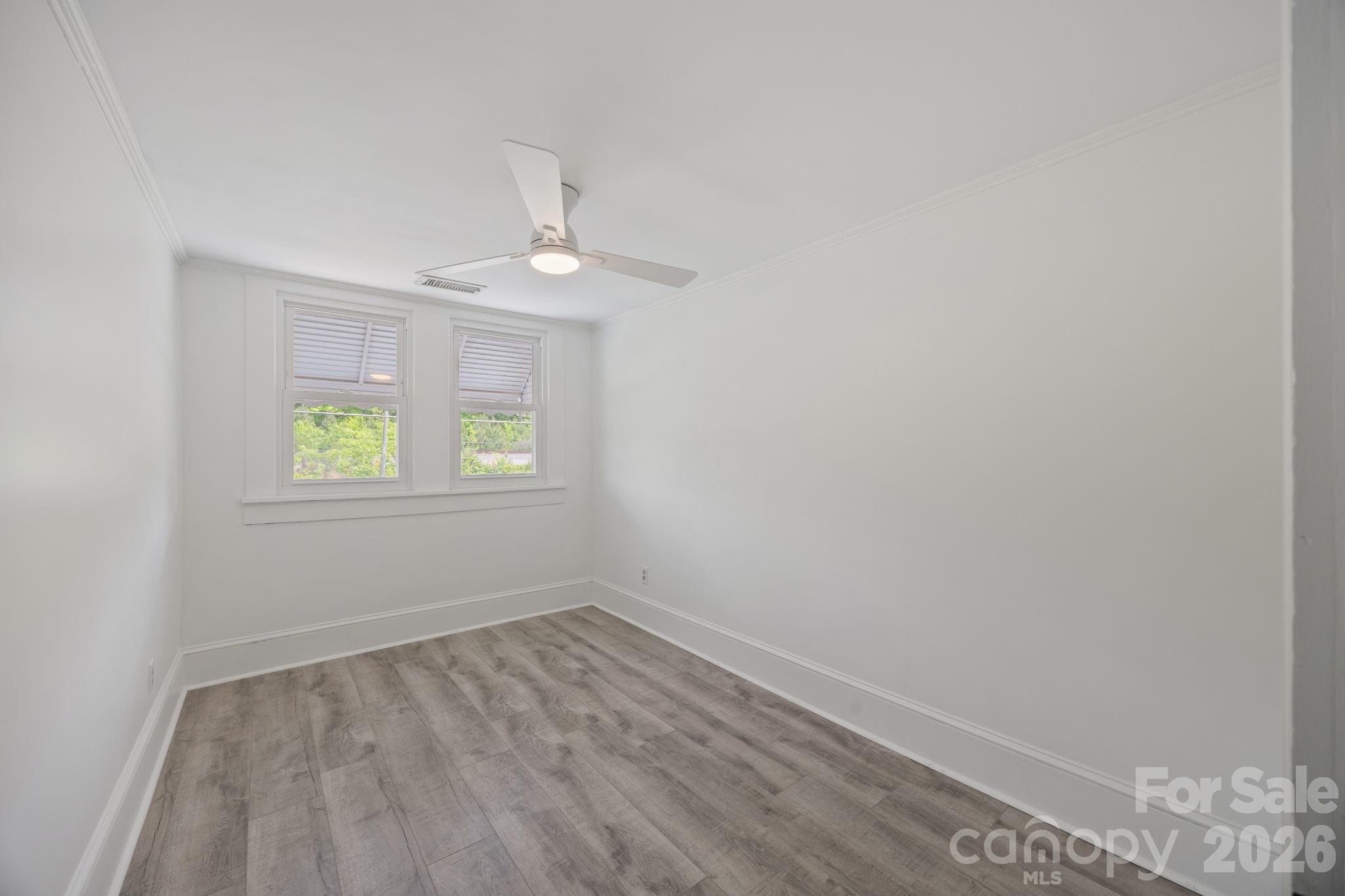 2407 N Main Street Property Photo 35