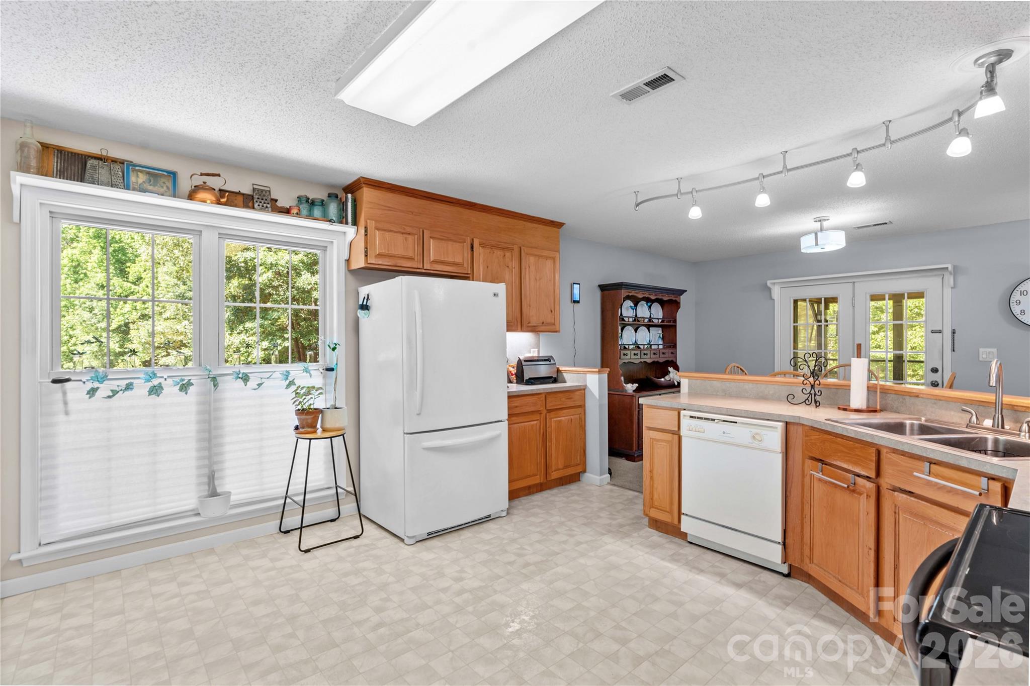 104 Parkers Grove Lane Property Photo 10