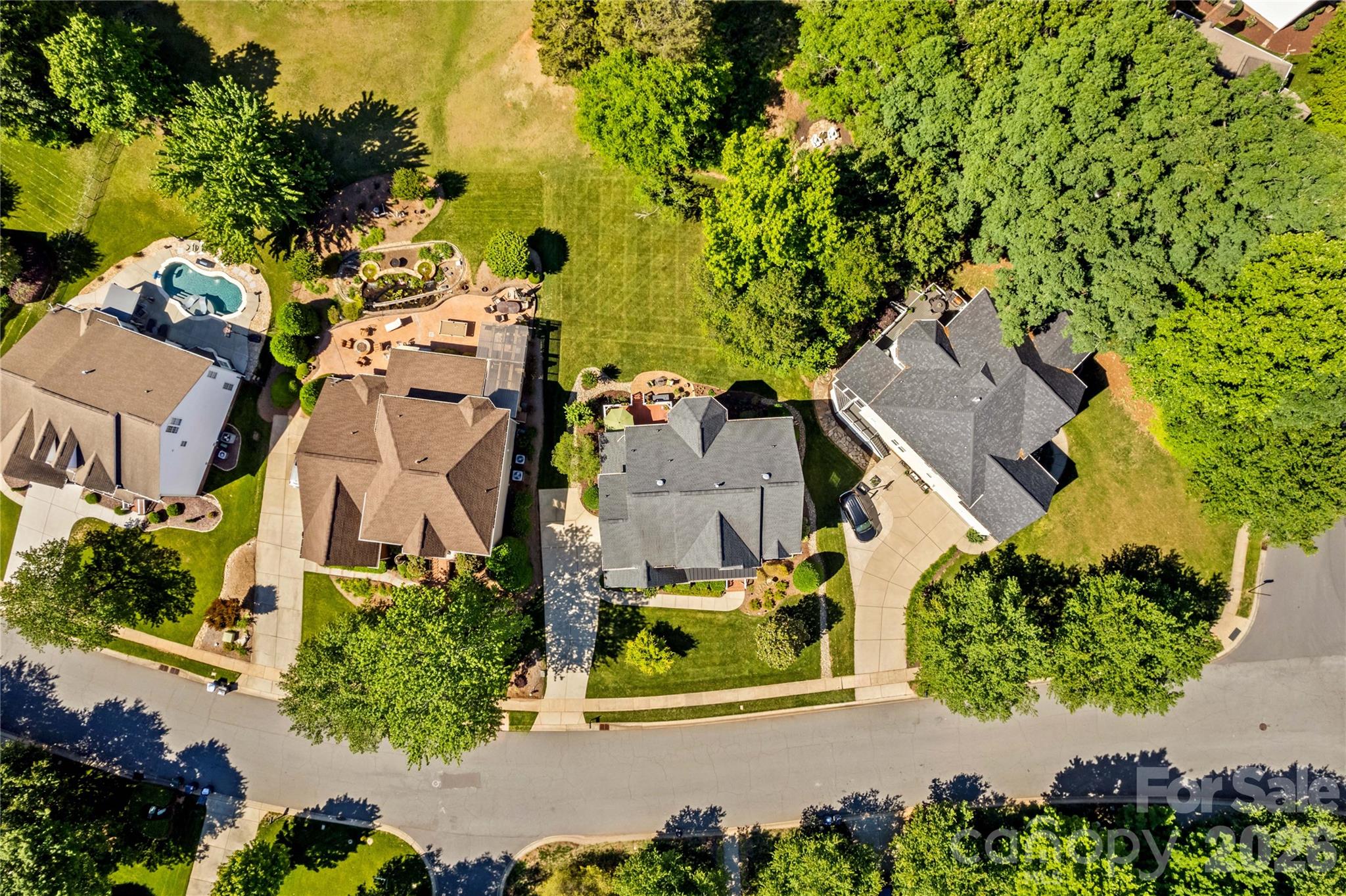 16203 Northstone Drive Property Photo 3