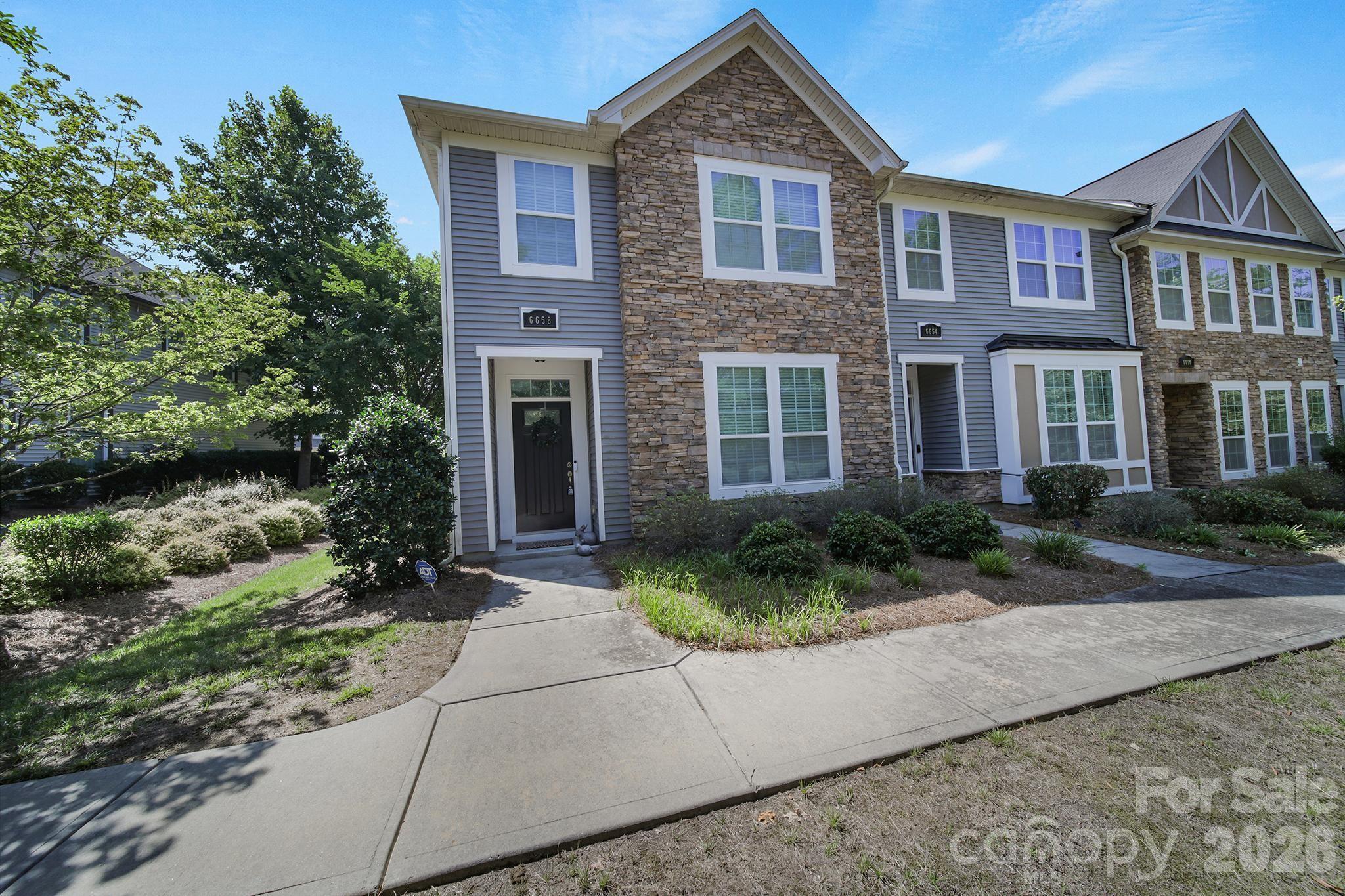 6658 Berewick Commons Parkway Property Photo 2