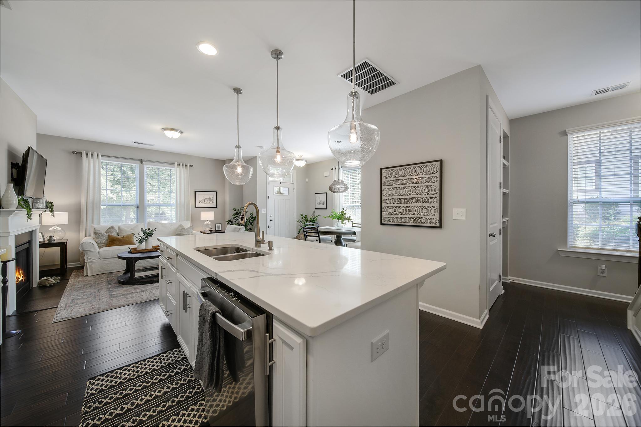 6658 Berewick Commons Parkway Property Photo 12