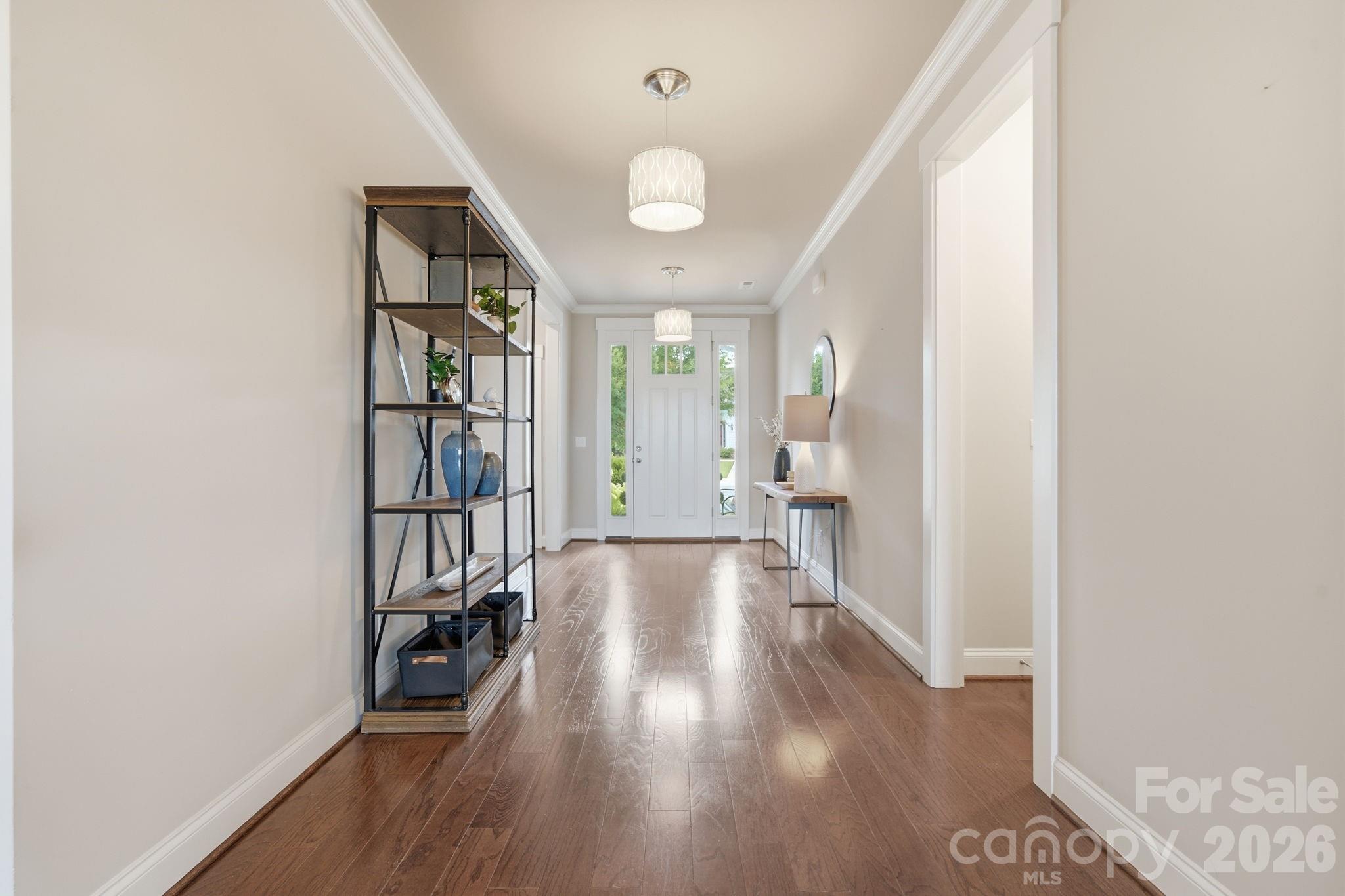 1012 Overlake Drive Property Photo 11