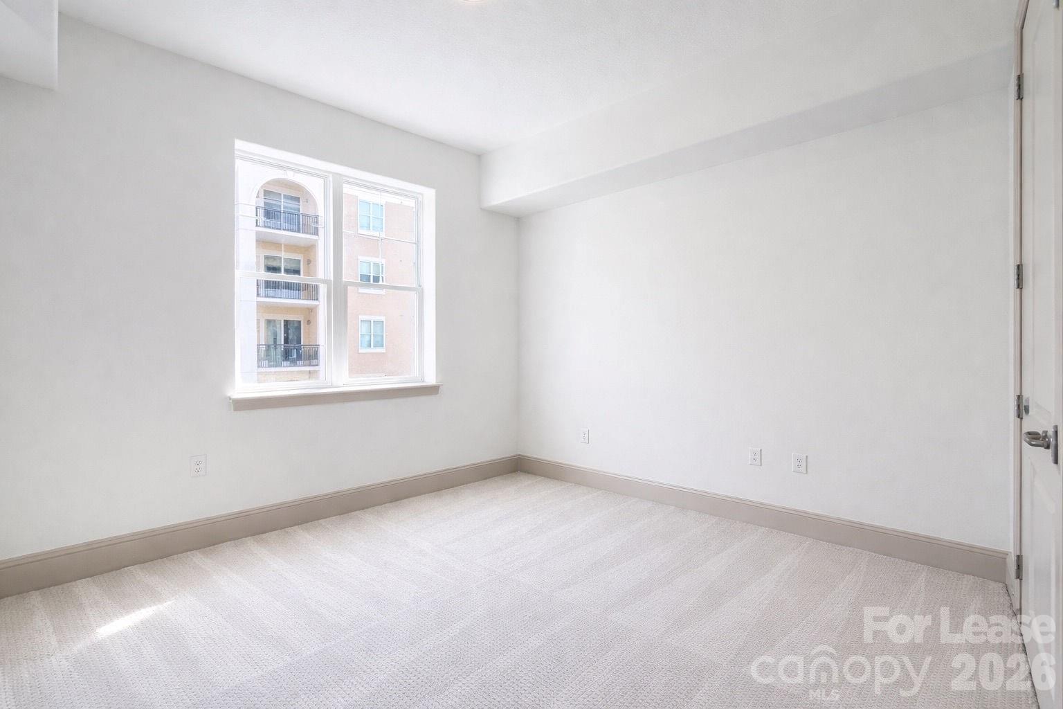 4620 Piedmont Row Drive Property Photo 17