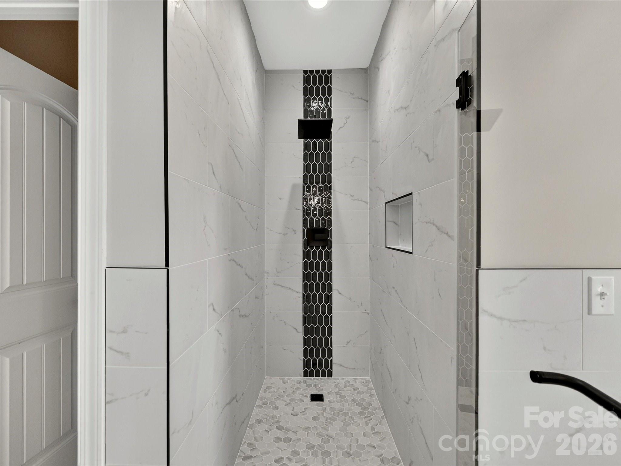 6603 Havencrest Drive Property Photo 24