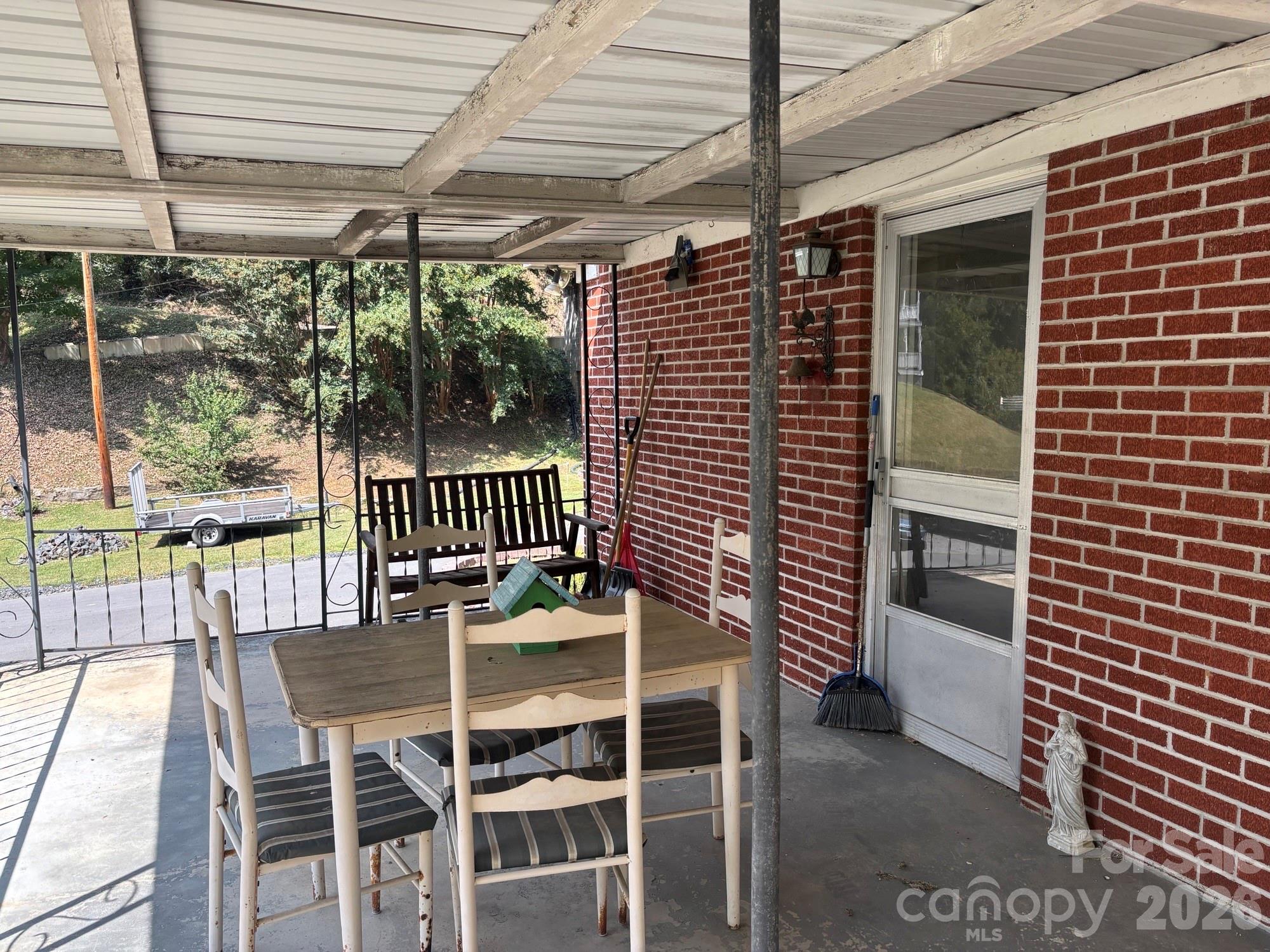 637 Toe Cane Road Property Photo 17