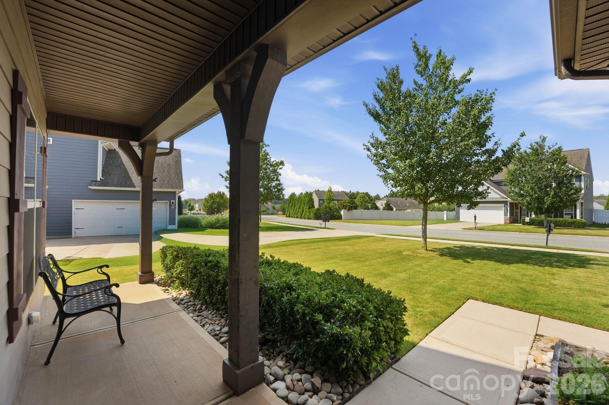 5917 Mcclintock Drive Property Photo 3
