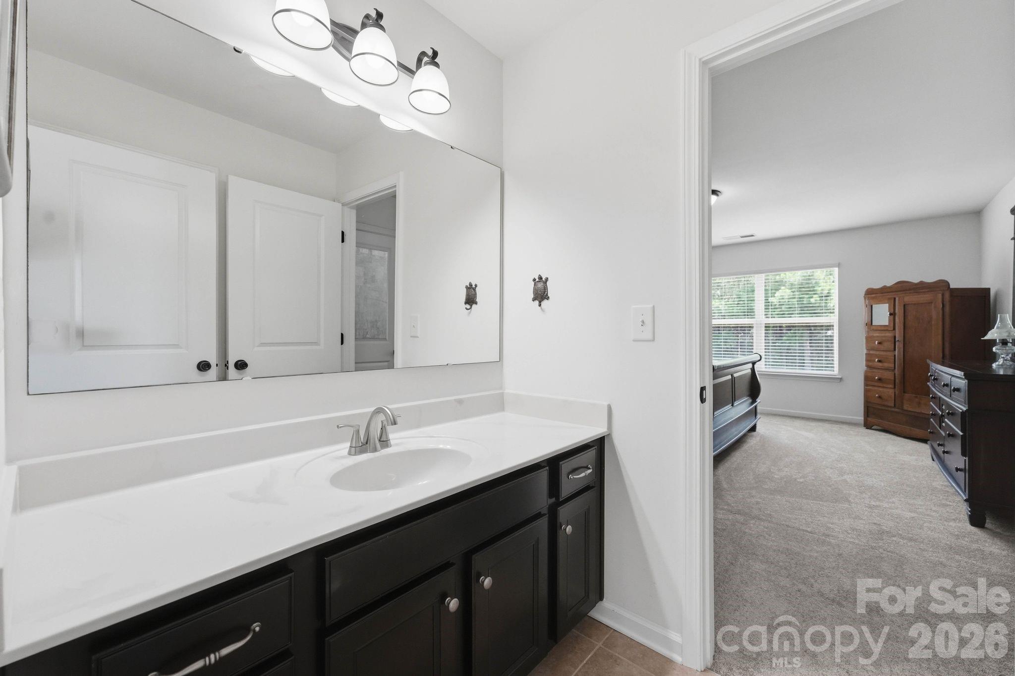 5917 Mcclintock Drive Property Photo 30
