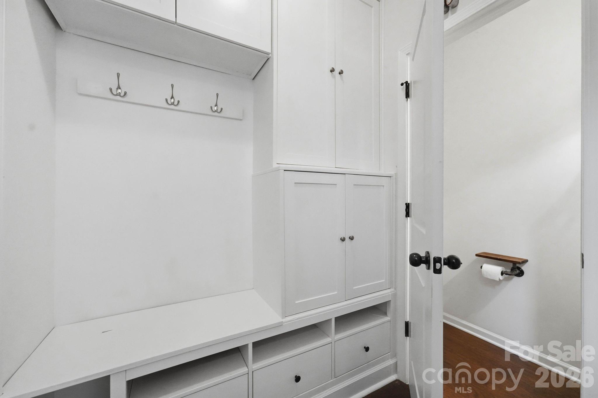 5917 Mcclintock Drive Property Photo 32