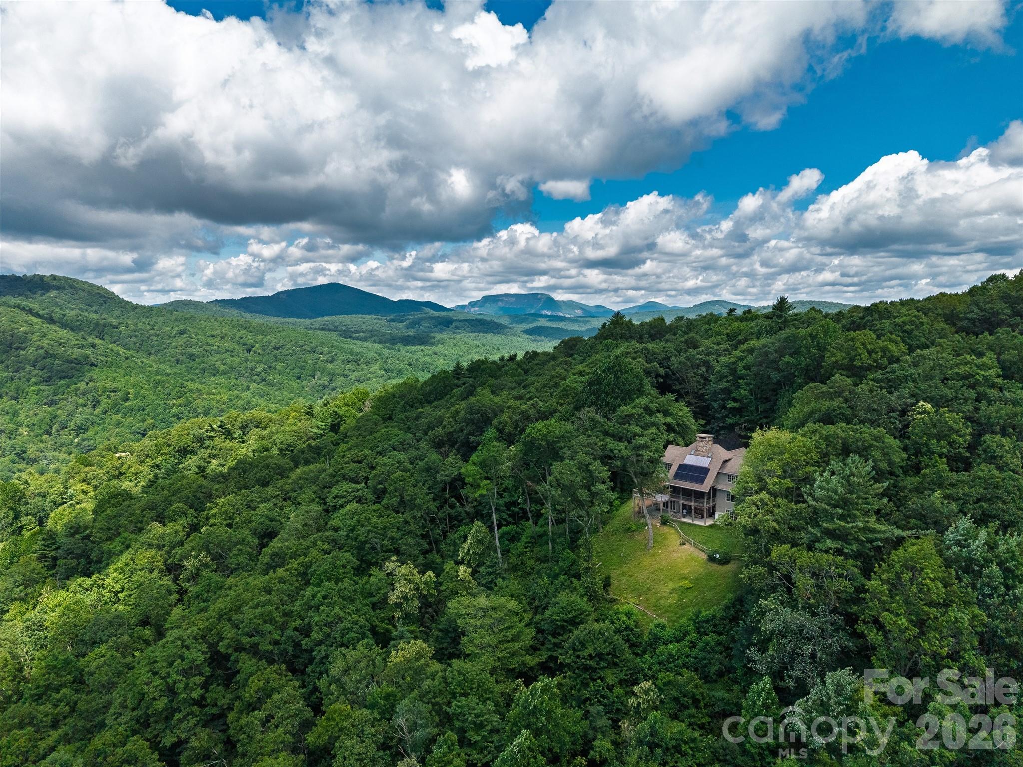 315 Jocassee Trail Property Photo 4