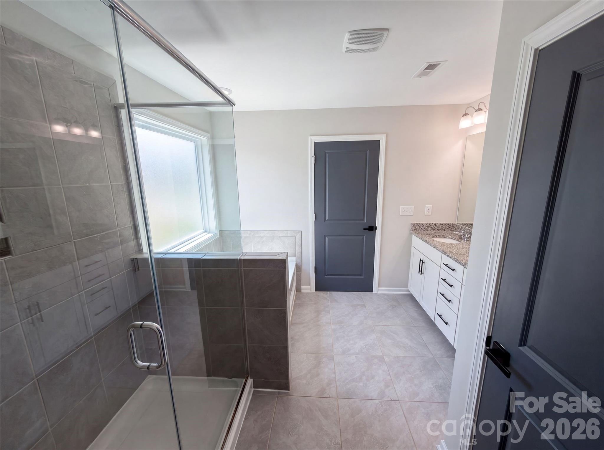 7020 Chrysanthemum Road Property Photo 14