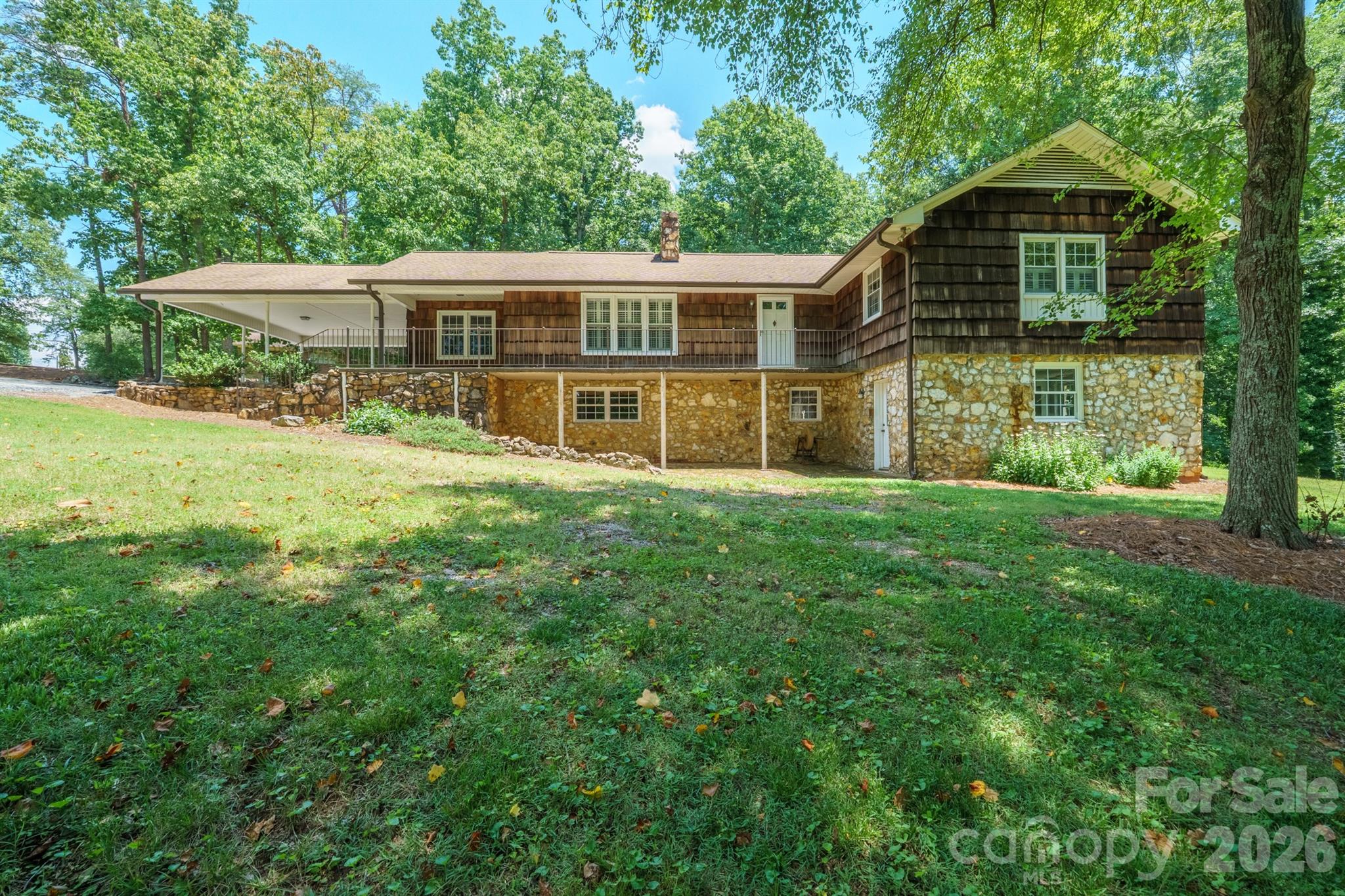229 Rocky Lane Property Photo 4