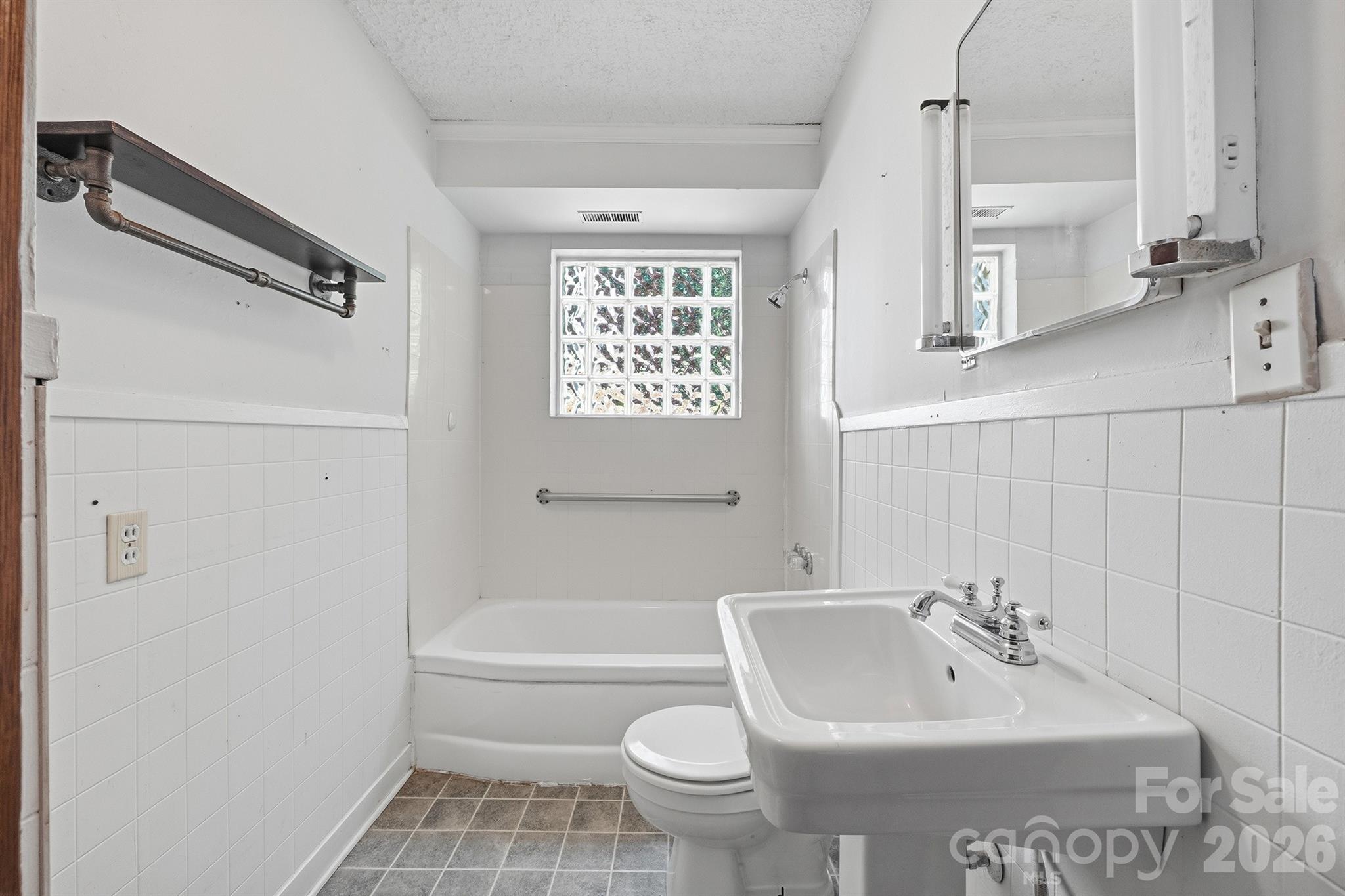 229 Rocky Lane Property Photo 44