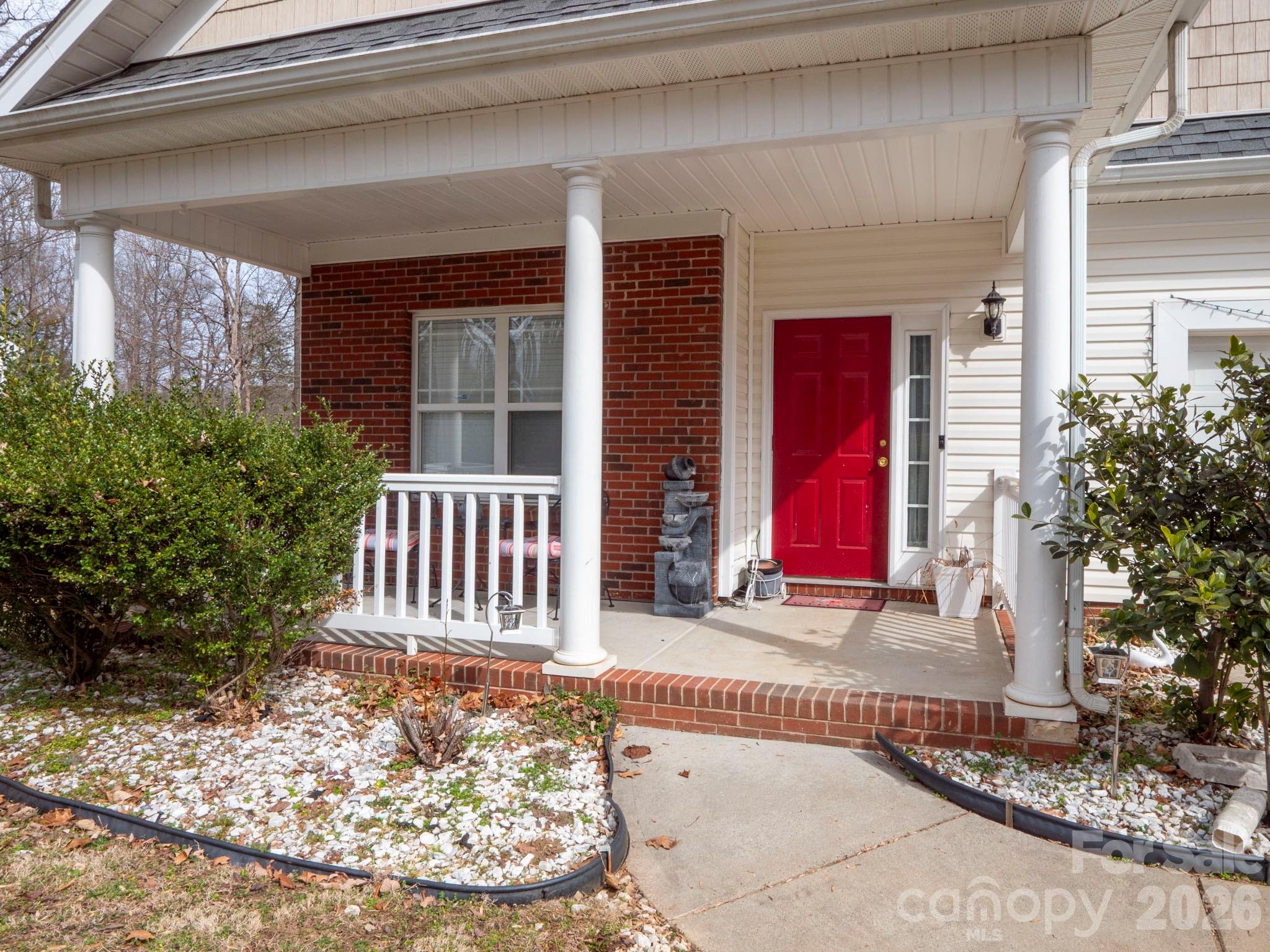 5912 Almond Road Property Photo 3
